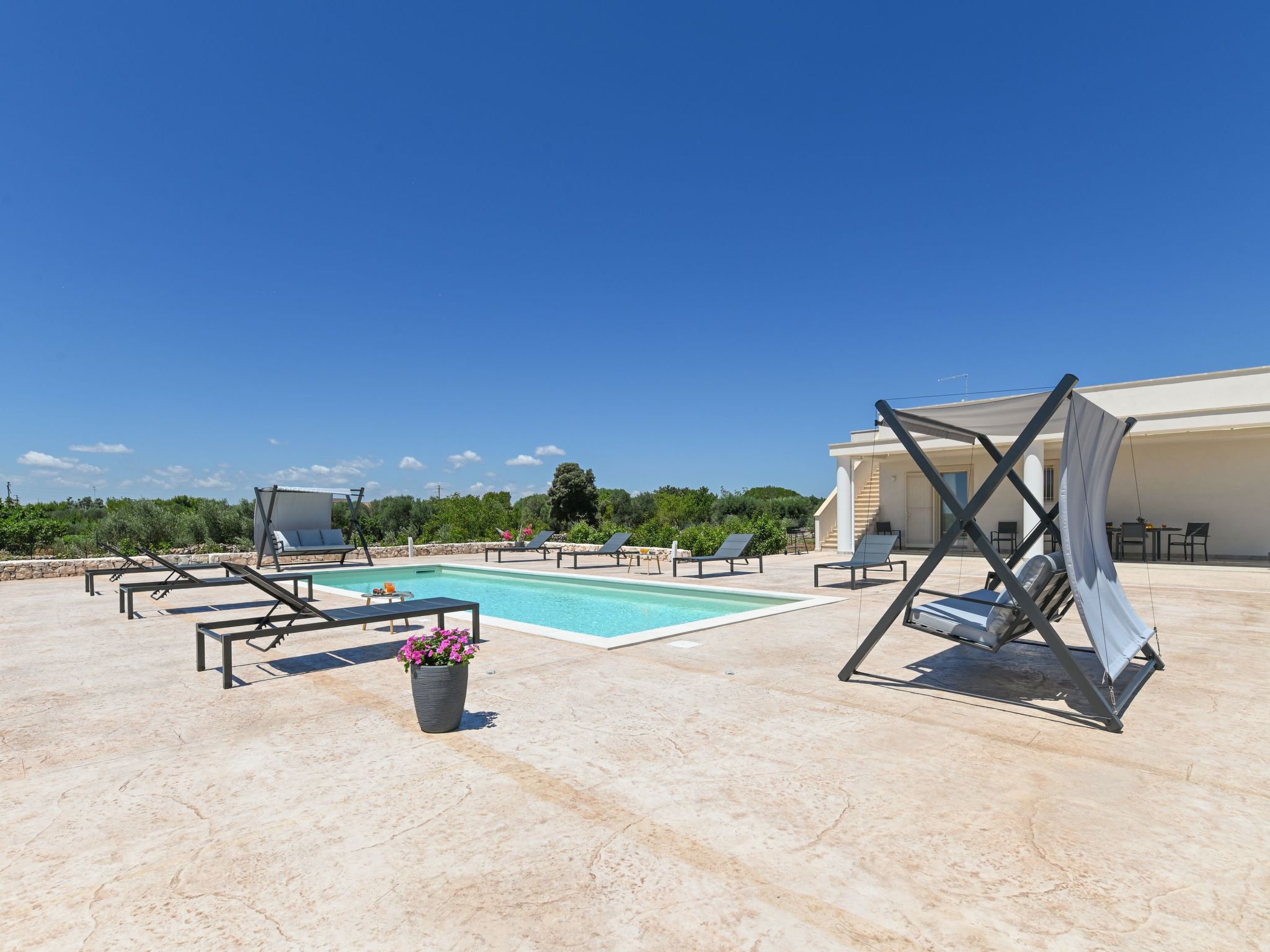 Villa Gioena mit Pool-Binnen