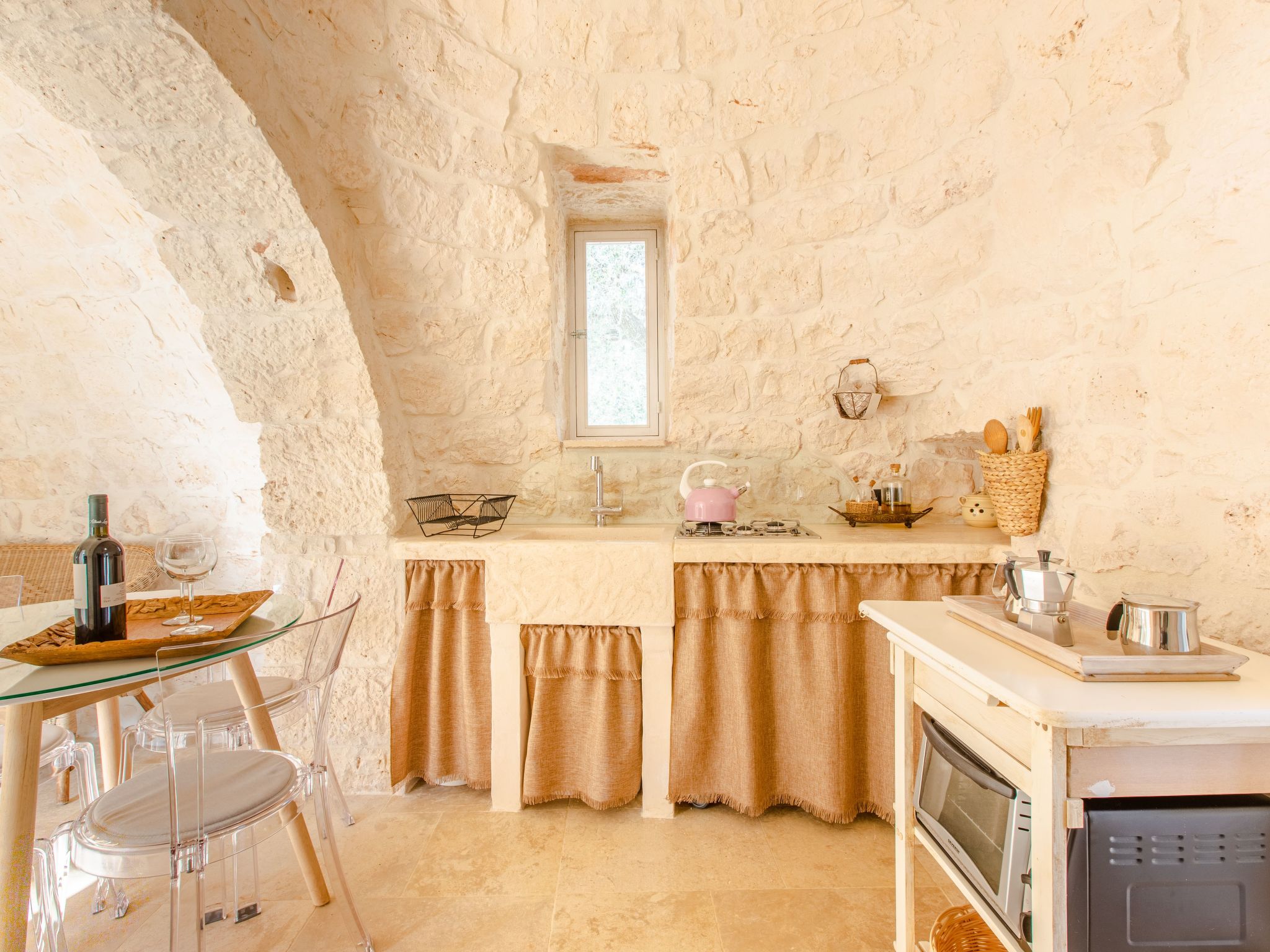 Trullo della Quercia-Binnen