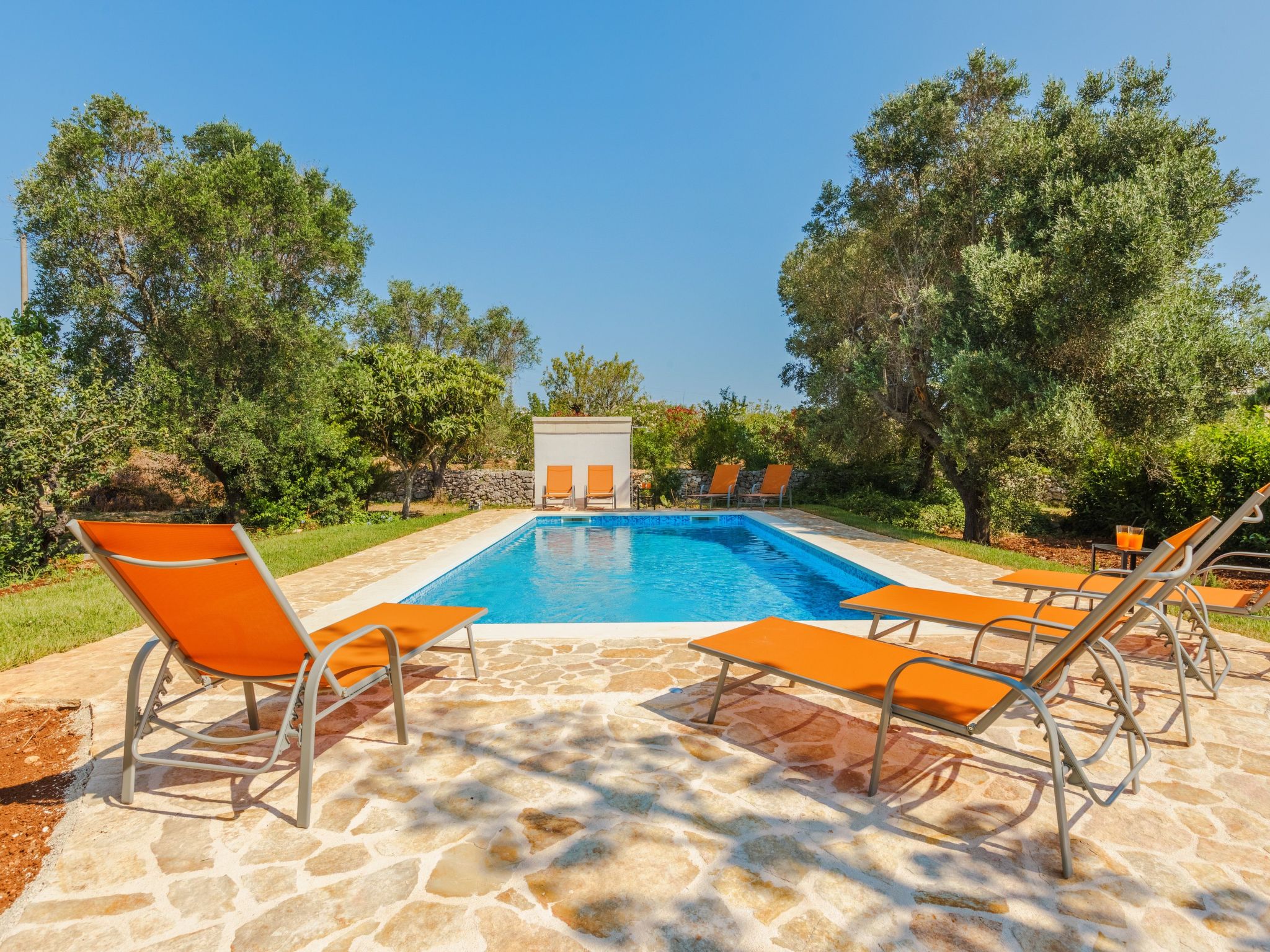 Ferienhaus mit umzäuntem Garten in San Vito Dei Normanni (Italien) und 1 Hund erlaubt