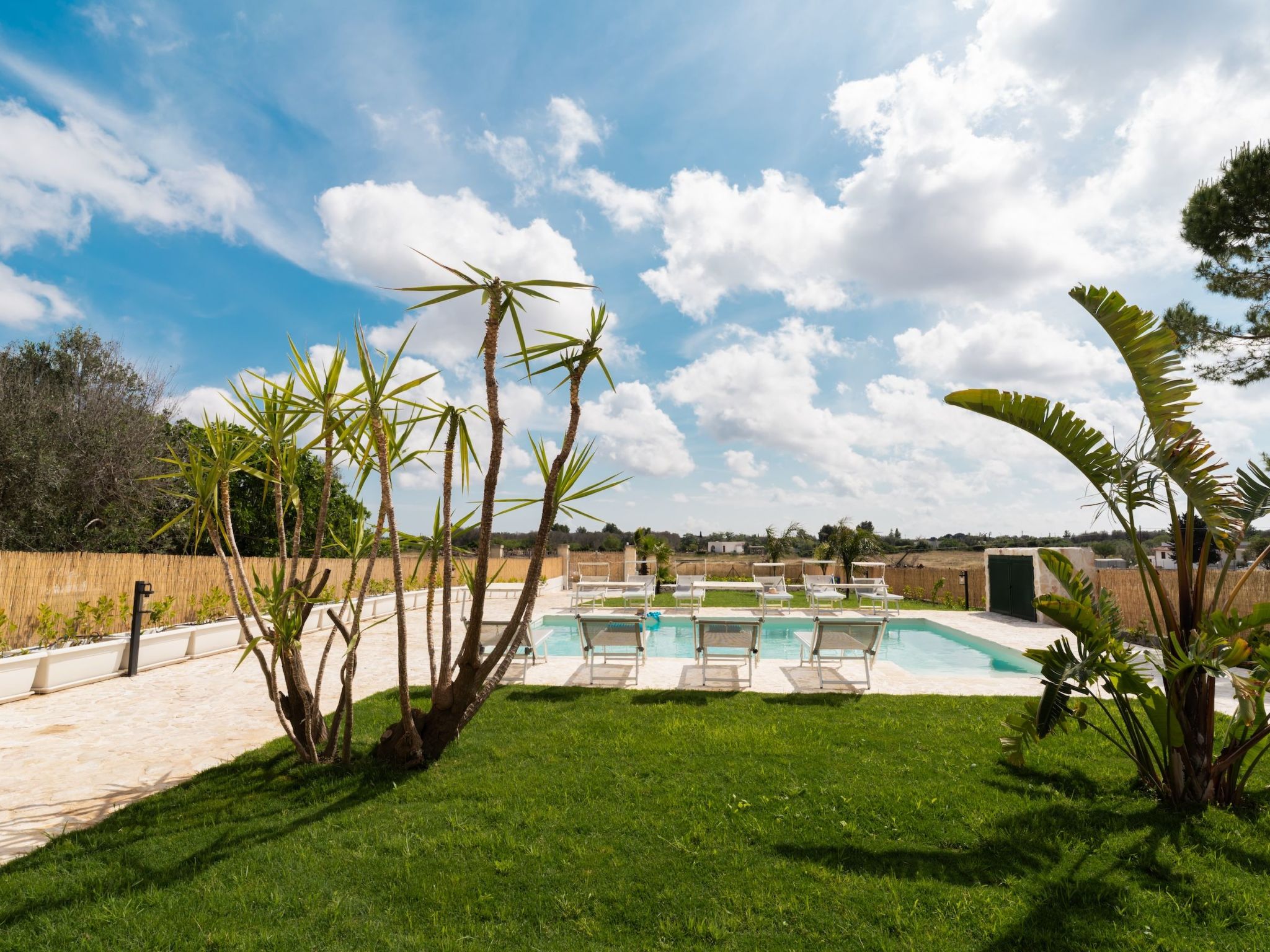 Villa Greenlife" mit privatem Pool-Binnen