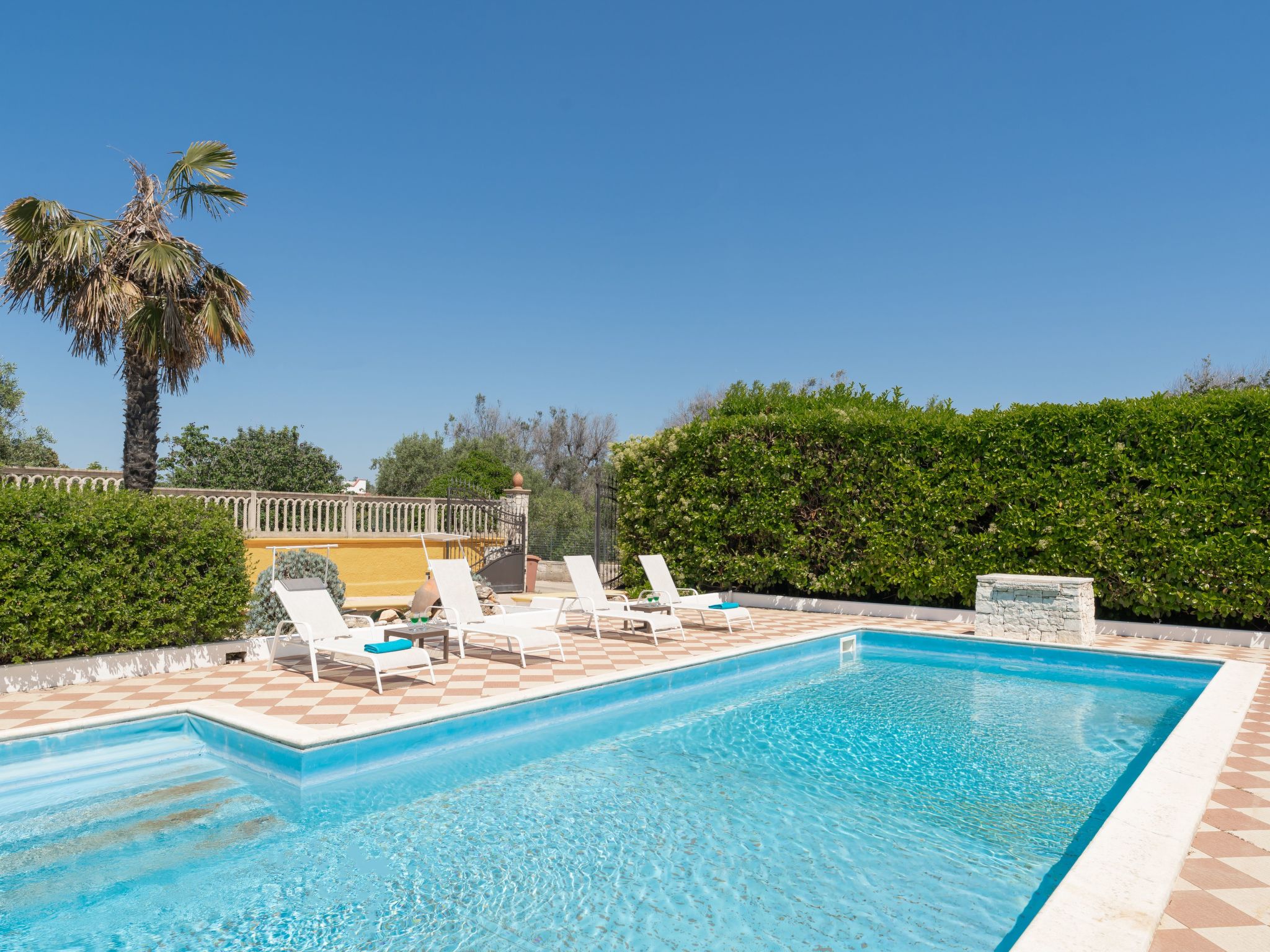 Villa Azzurra mit Pool-Binnen