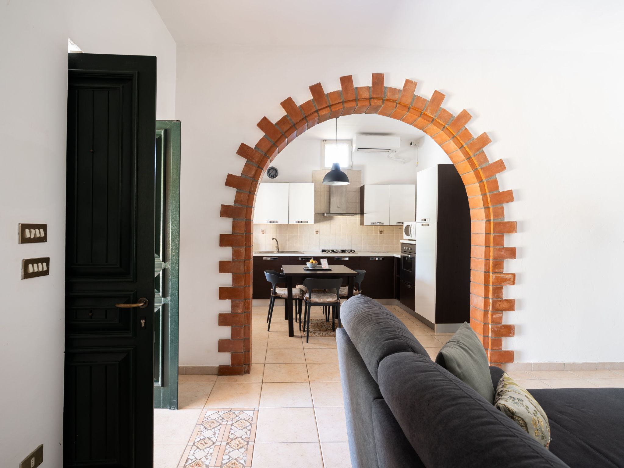 Villa Azzurra mit Pool-Binnen