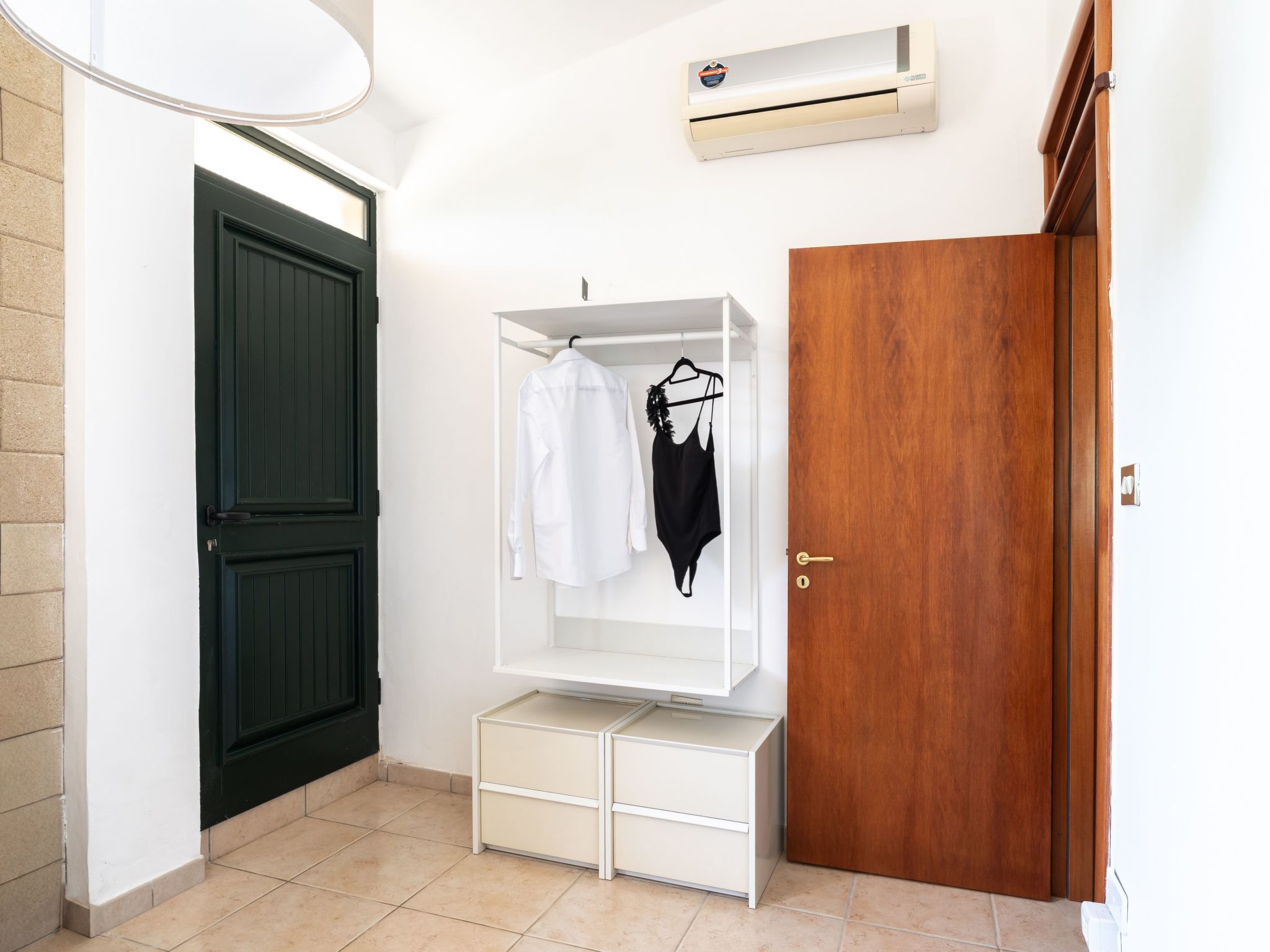 Villa Azzurra mit Pool-Binnen