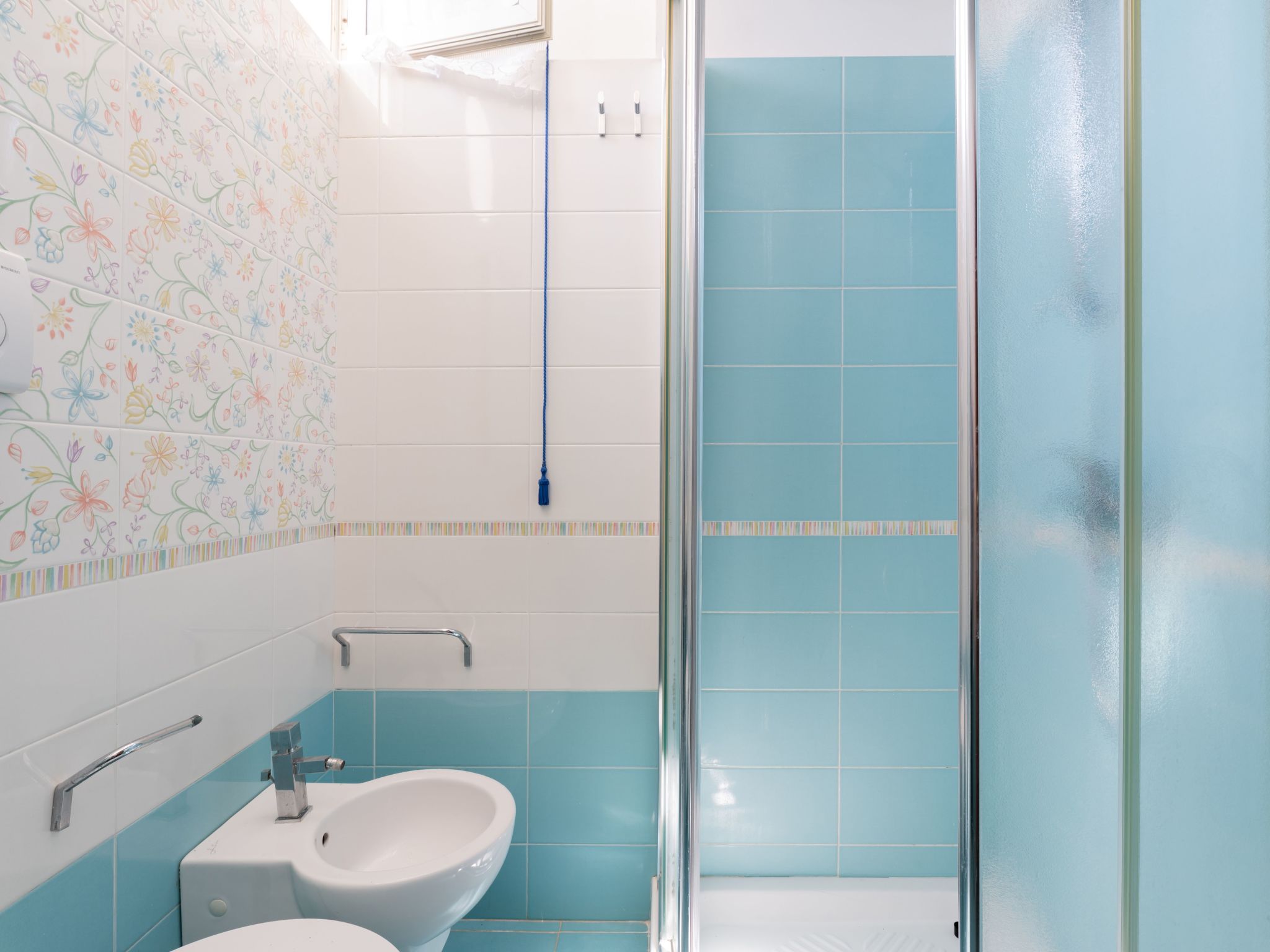 Villa Azzurra mit Pool-Binnen