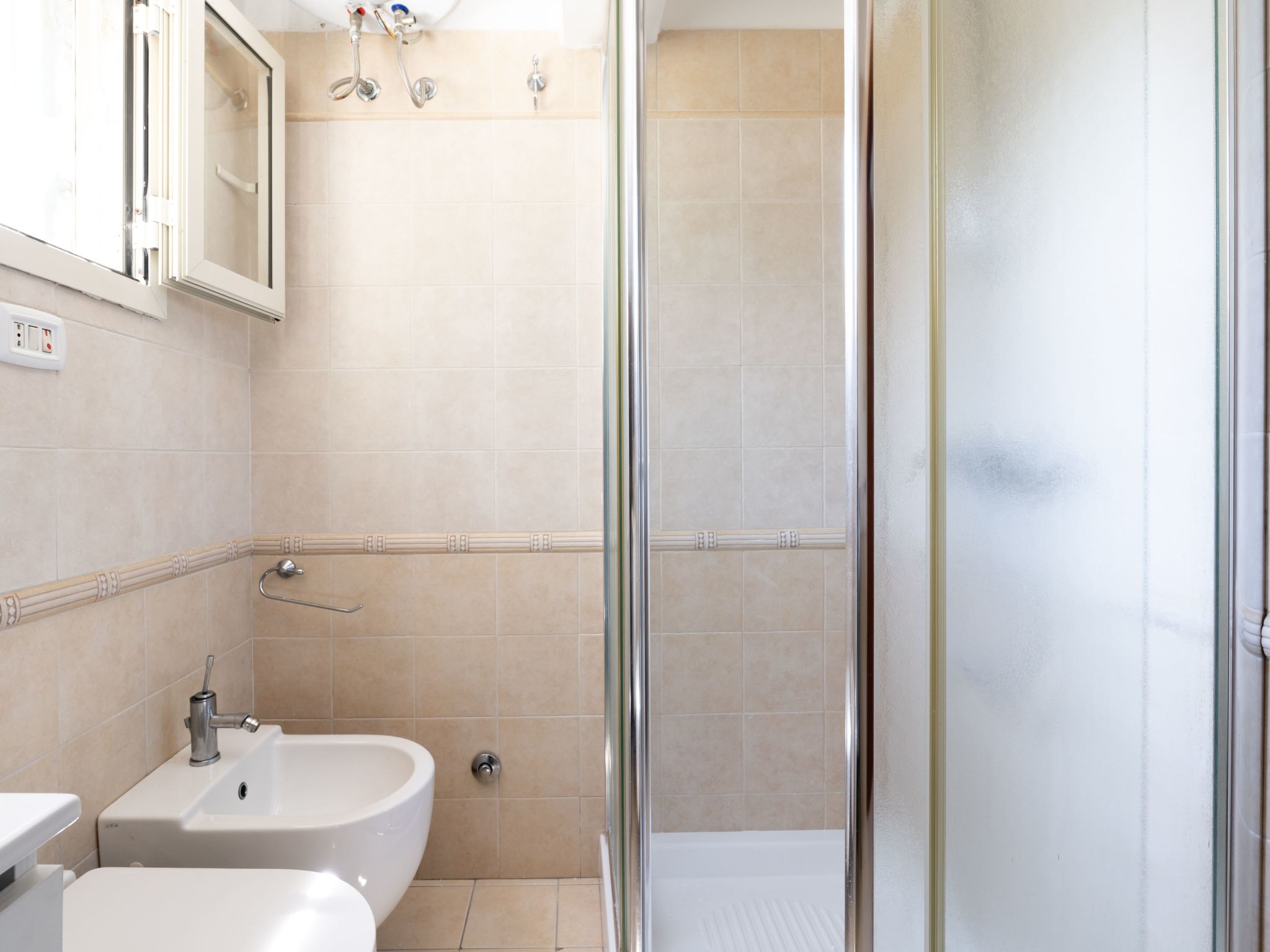 Villa Azzurra mit Pool-Binnen