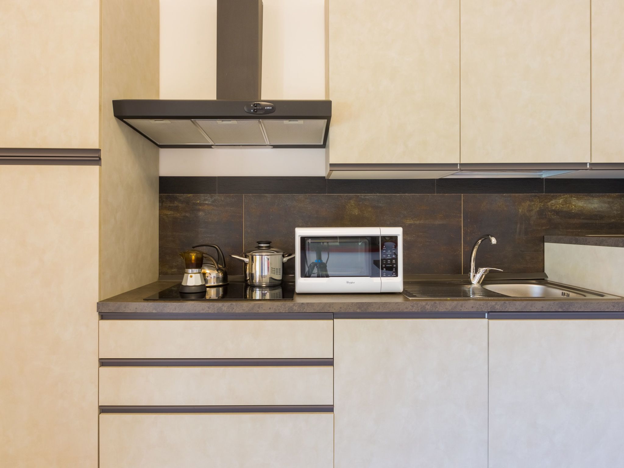 Villa Eufriama mit privatem Pool-Binnen