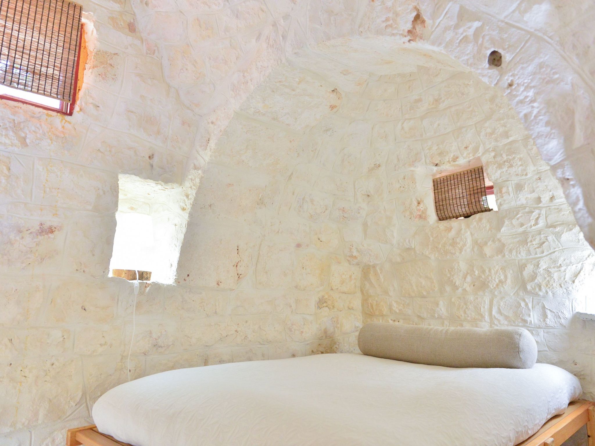 Trullo Alcova  in der Nähe des Meeres-Binnen