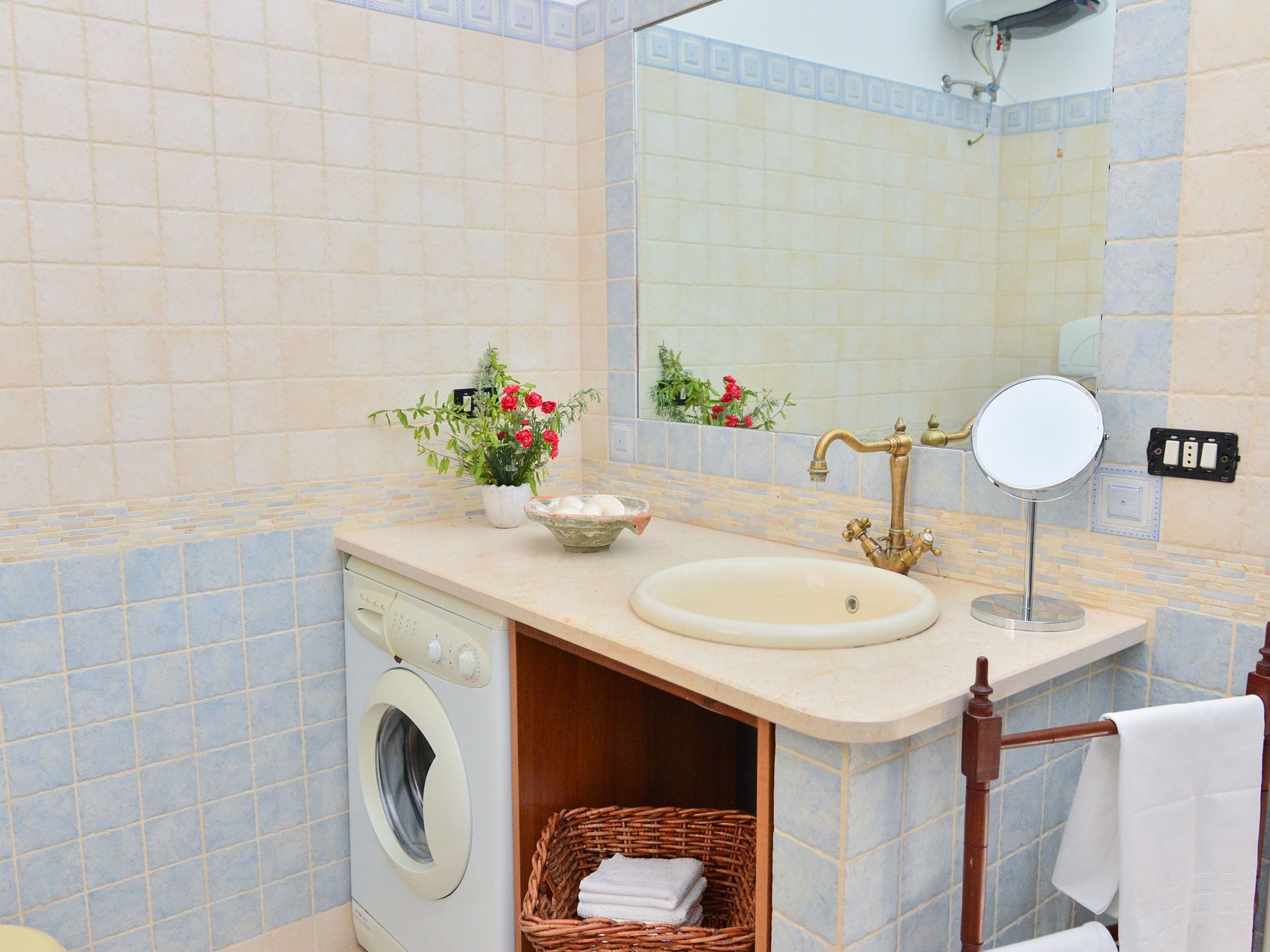 Trullo Alcova  in der Nähe des Meeres-Binnen