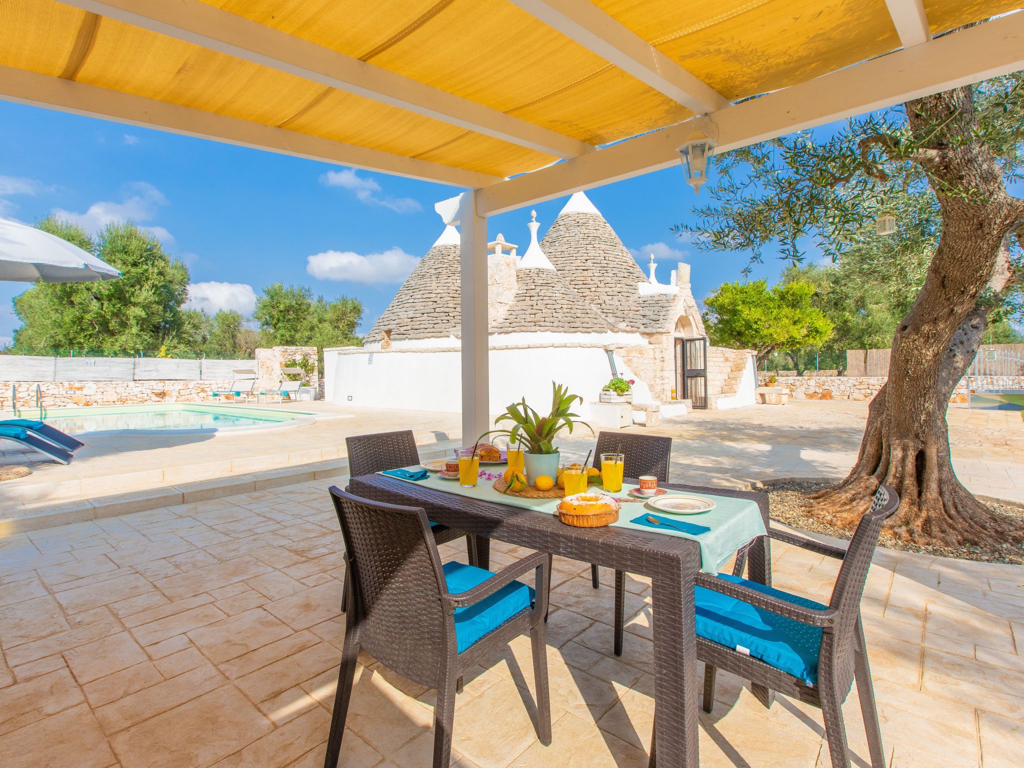 TRULLO  mit pool OSTUNI: Kostenlos: Bettwäsche und Handtücher, 2 Fahrräder, 1 H-Binnen
