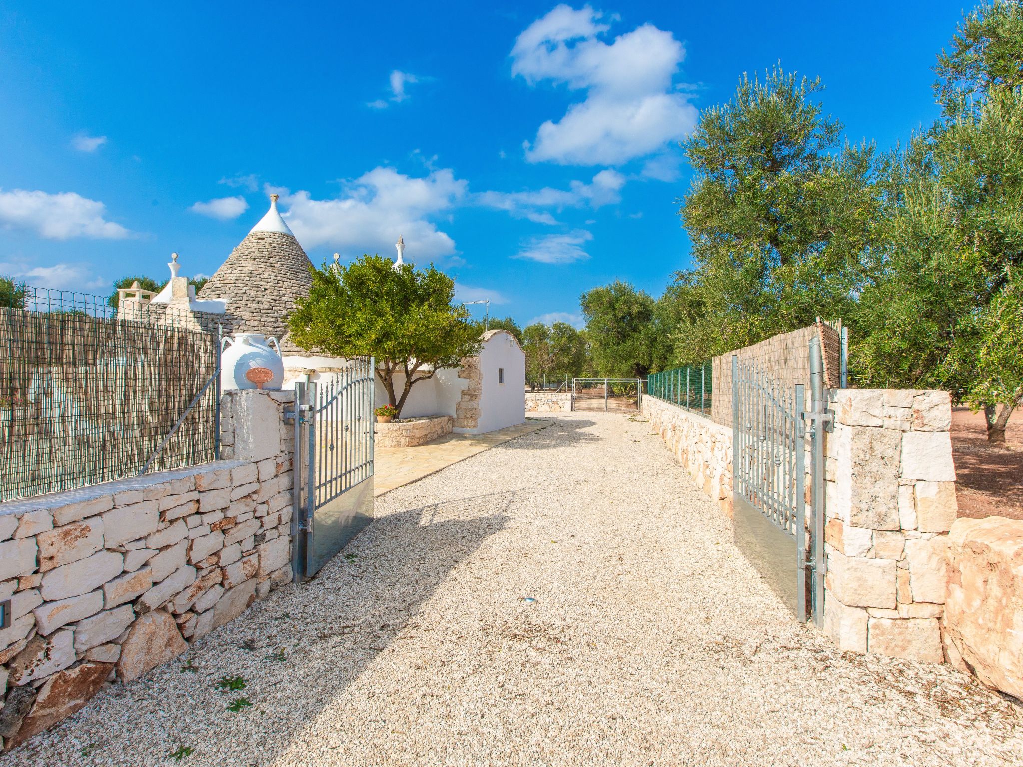 TRULLO  mit pool OSTUNI: Kostenlos: Bettwäsche und Handtücher, 2 Fahrräder, 1 H-Binnen