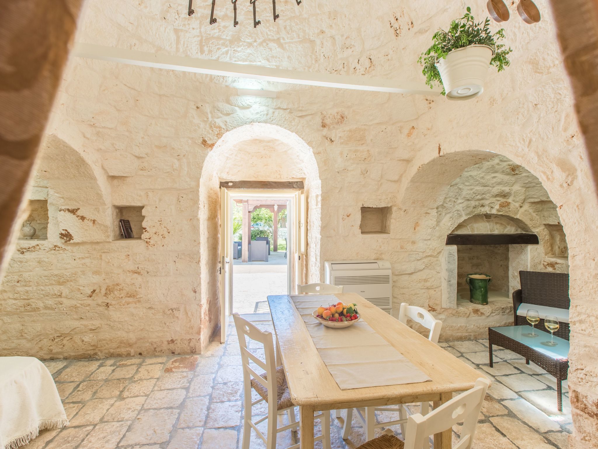 Trullo die Riesenpappel-Dedans