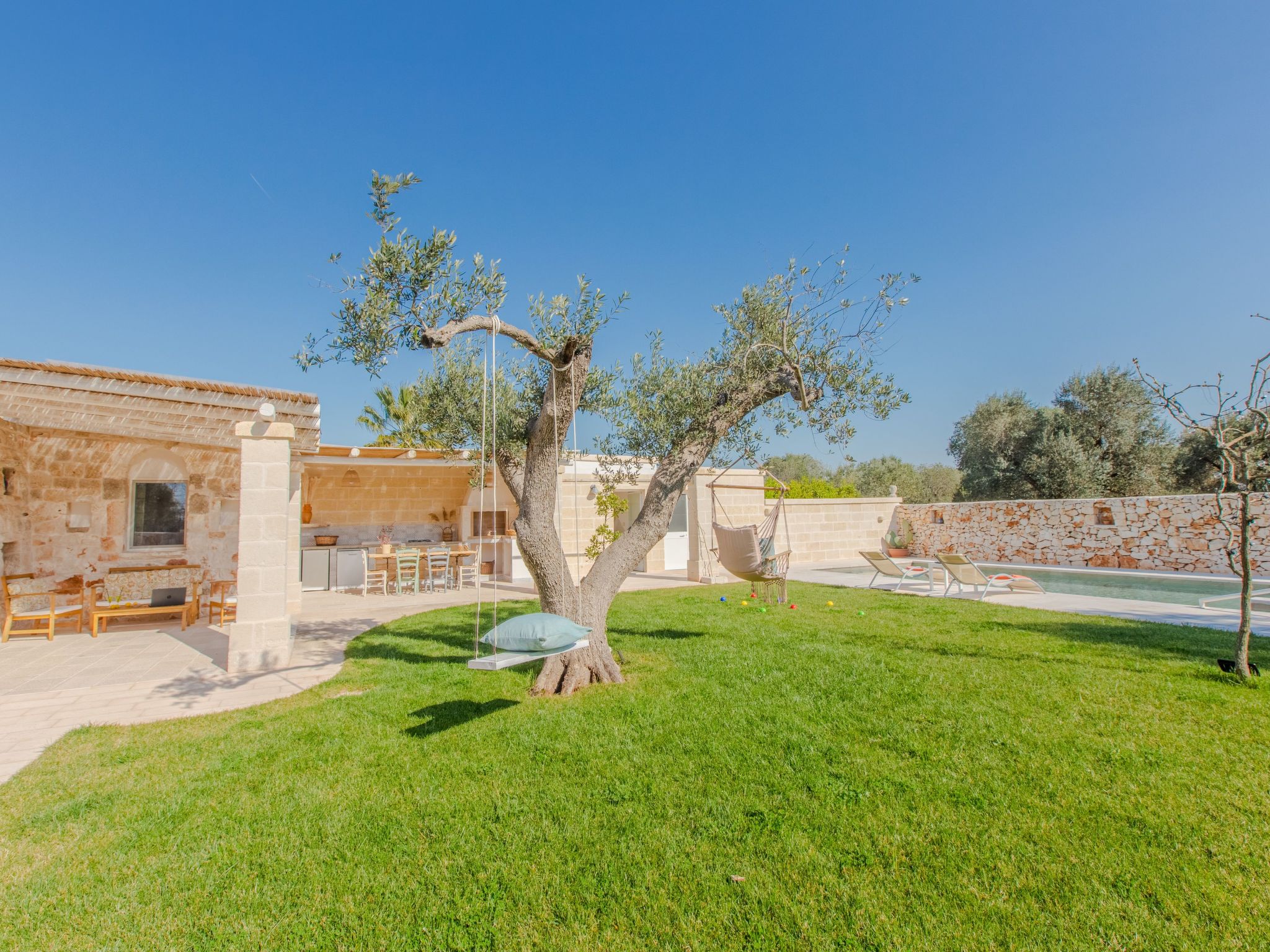 Lamia der Vesper-Dedans