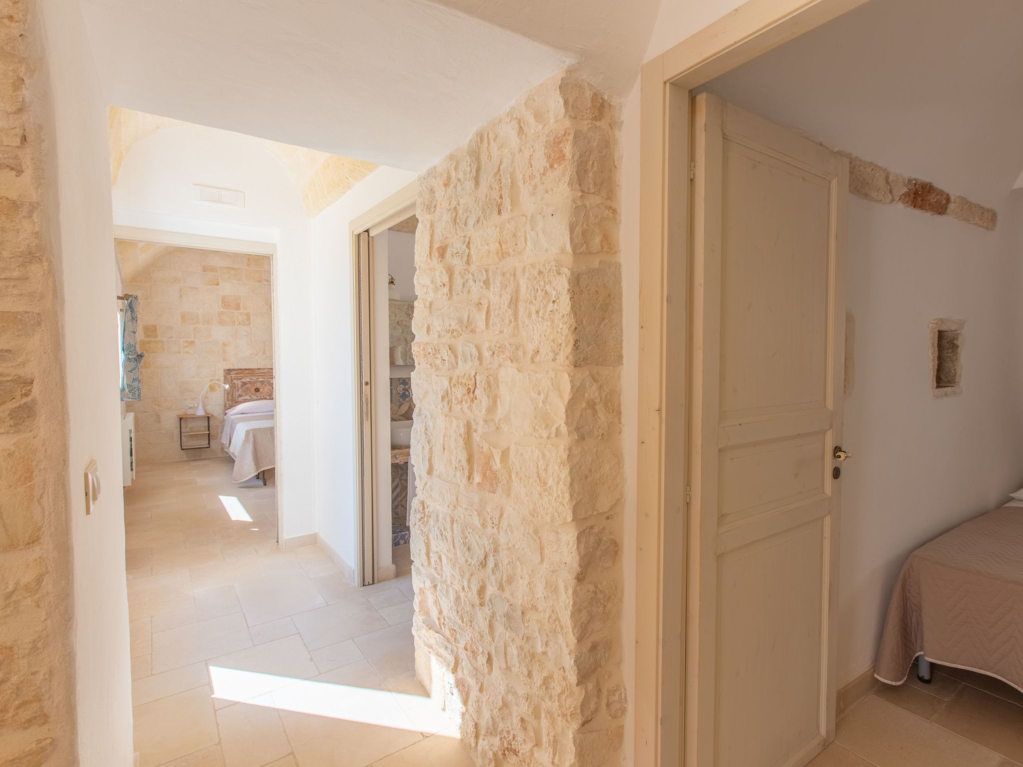 Lamia der Vesper-Dedans