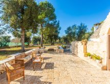Kinderpool Trullo