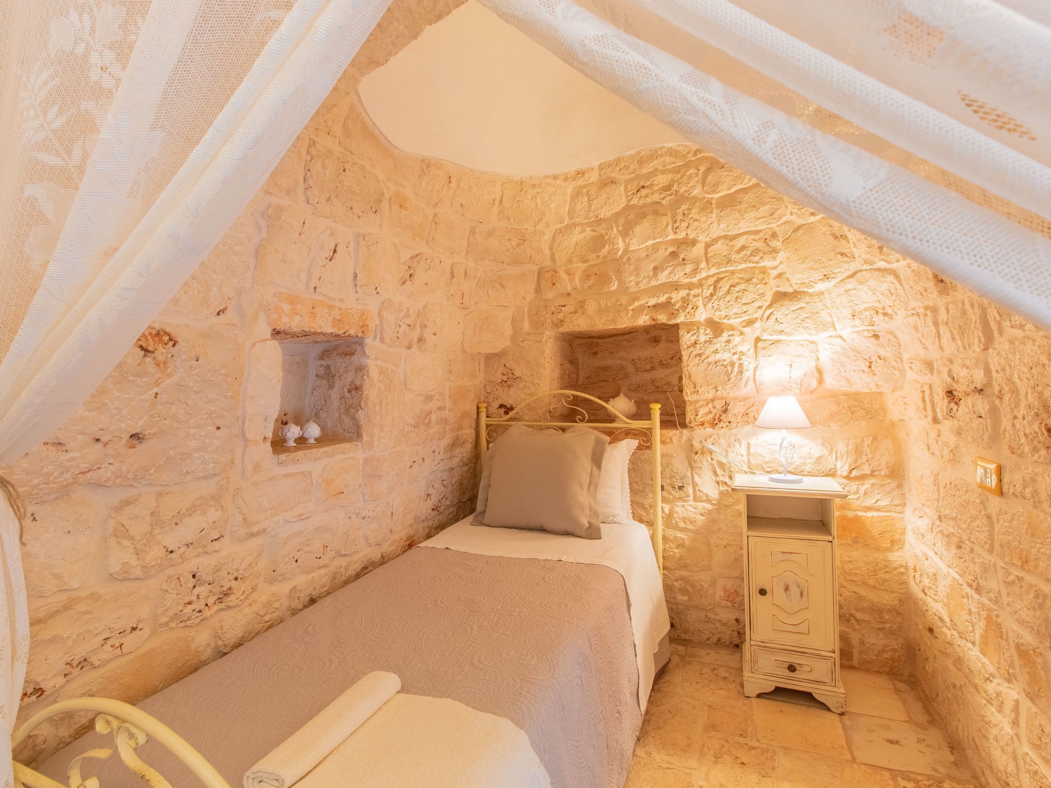 Kinderpool Trullo-Dedans