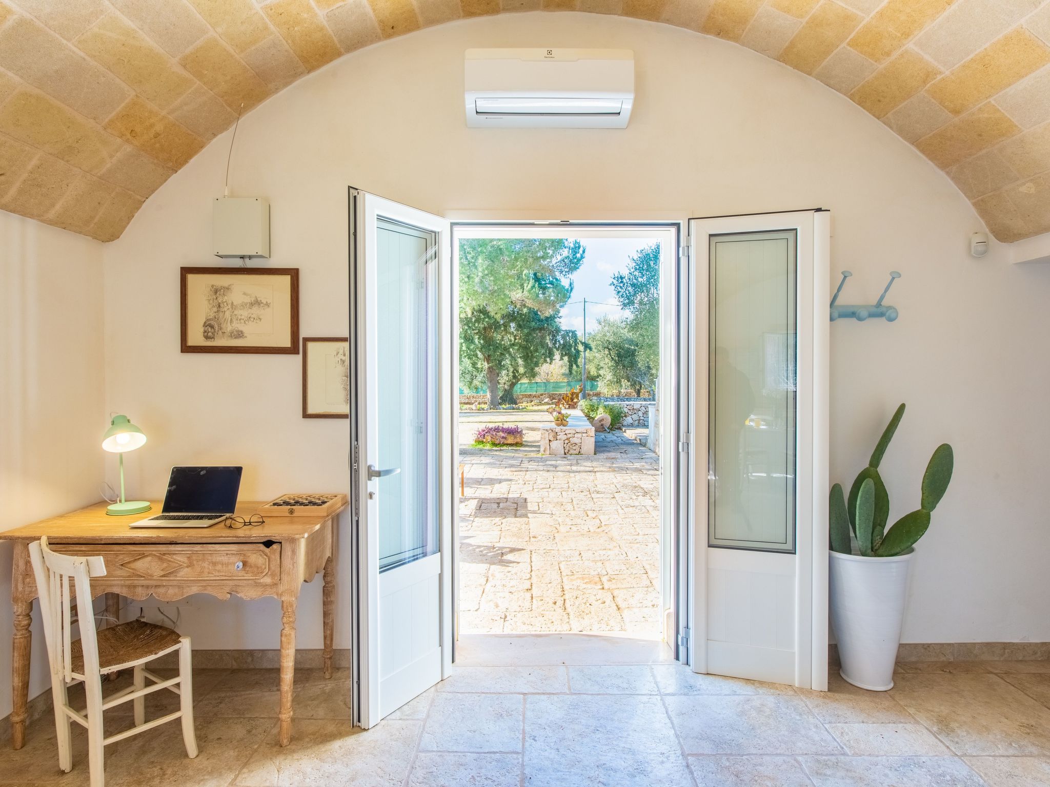 Kinderpool Trullo-Dedans