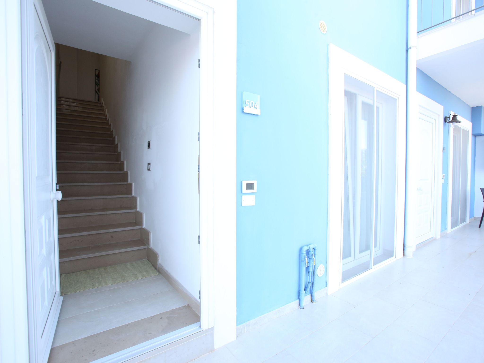 Villa Rea mit Panoramapool-Binnen