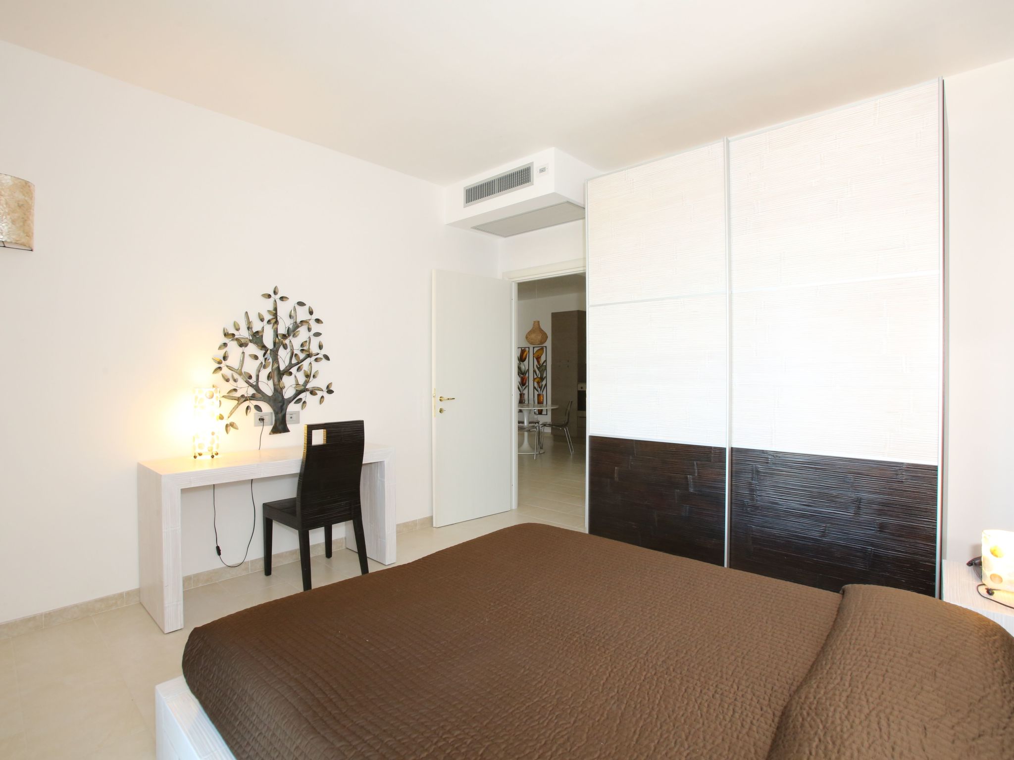 Villa Rea mit Panoramapool-Binnen