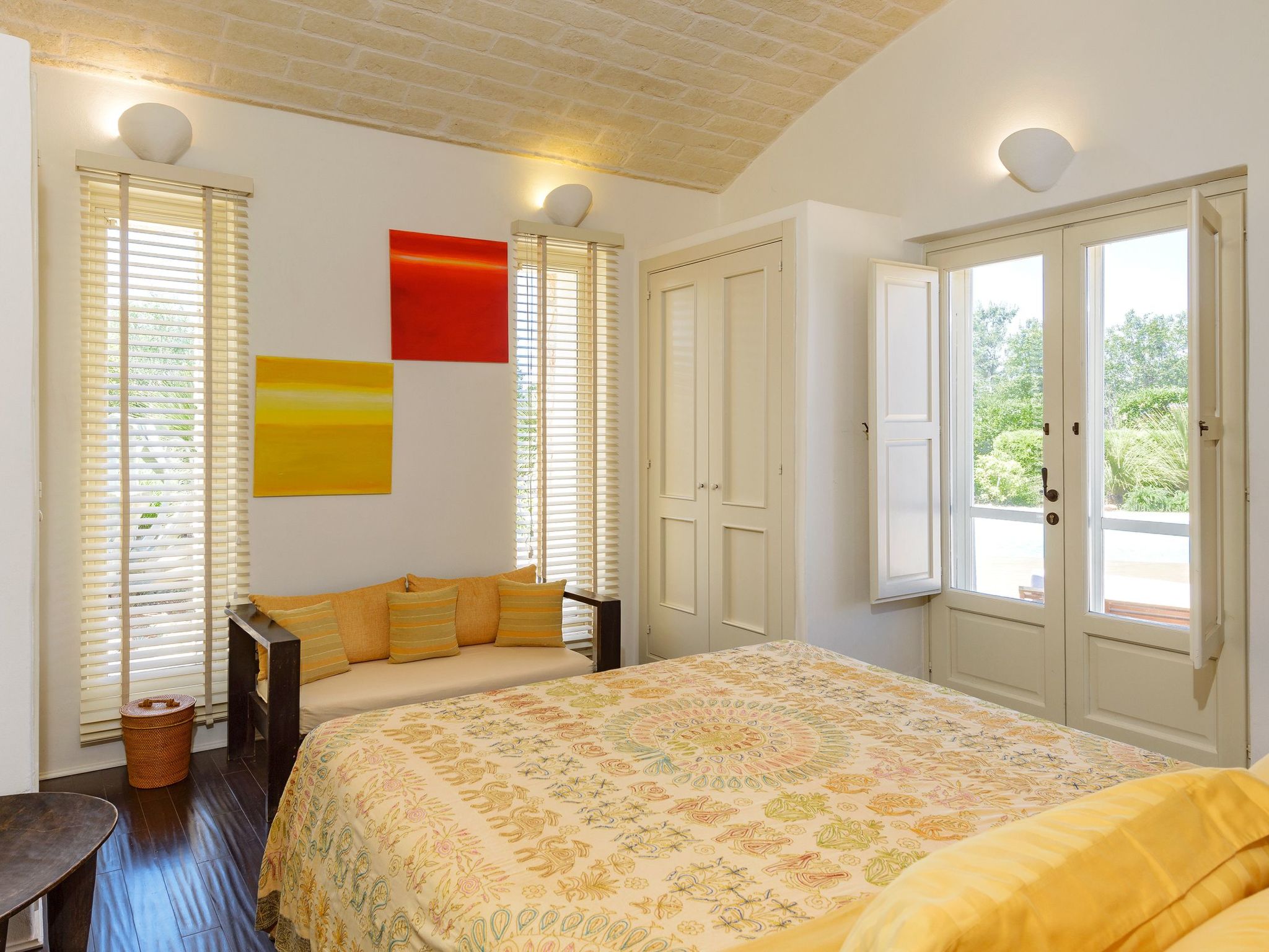 In Ostuni mit Privatem Pool-Drinnen