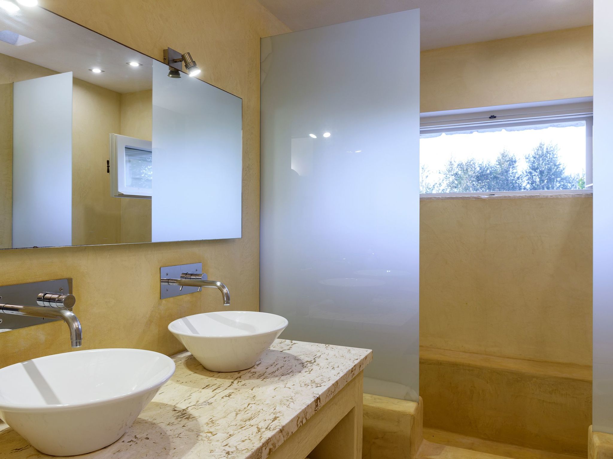 In Ostuni mit Privatem Pool-Drinnen