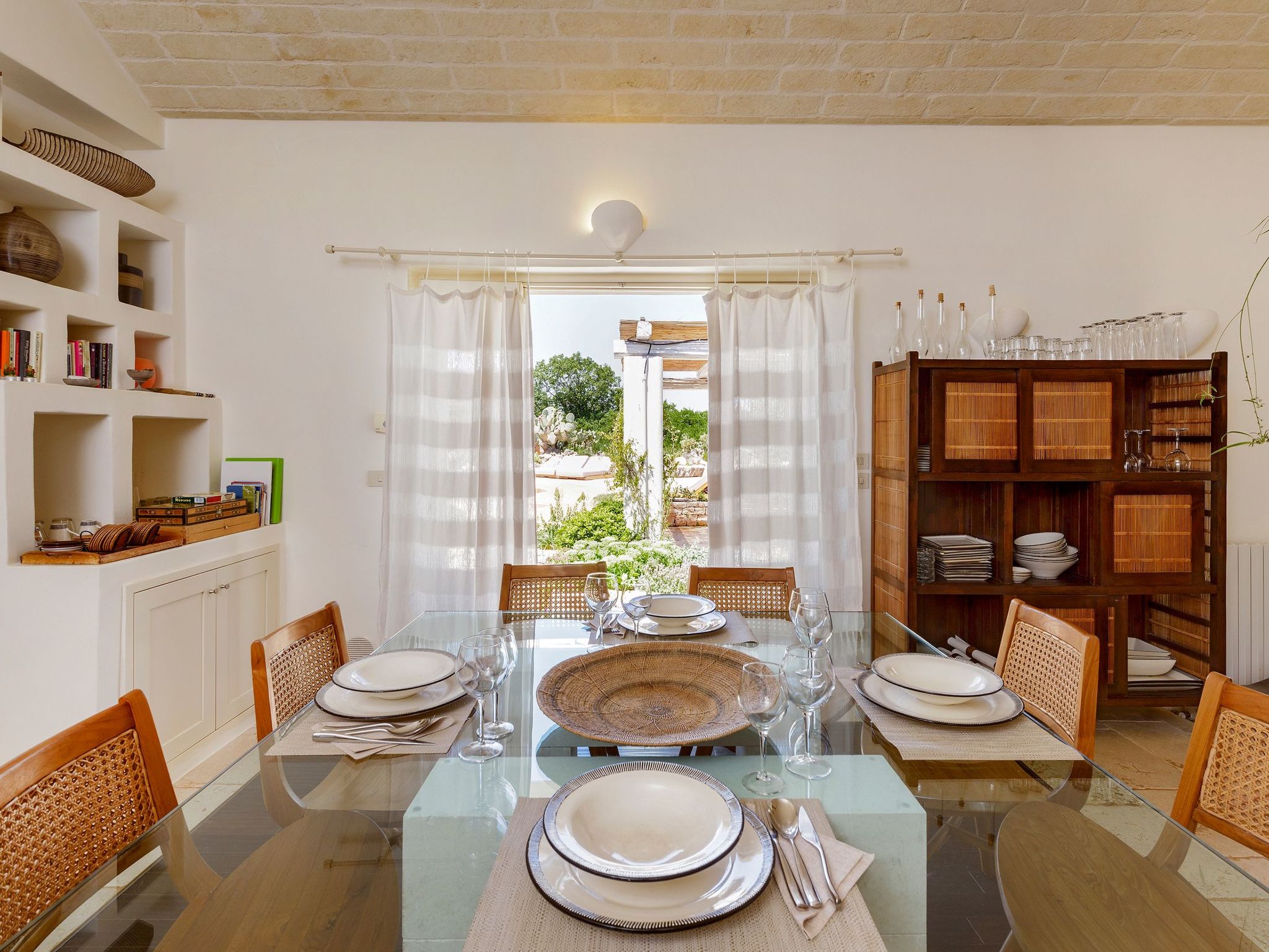 In Ostuni mit Privatem Pool-Drinnen