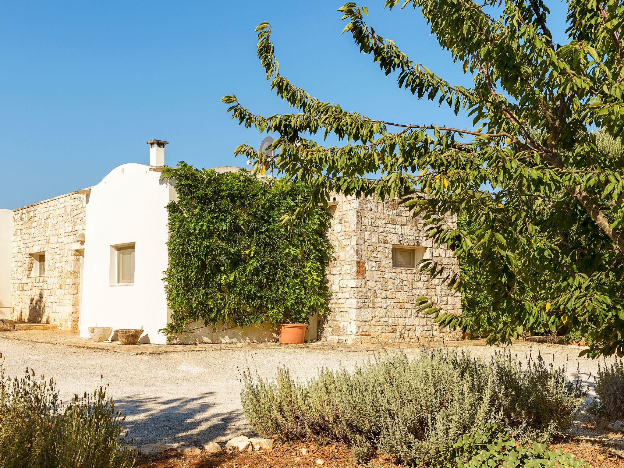 In Ostuni mit Privatem Pool-Drinnen