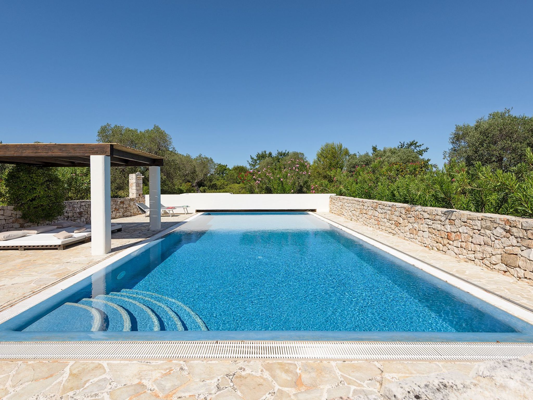 Mit Privatpool an der Adriaküste-Binnen