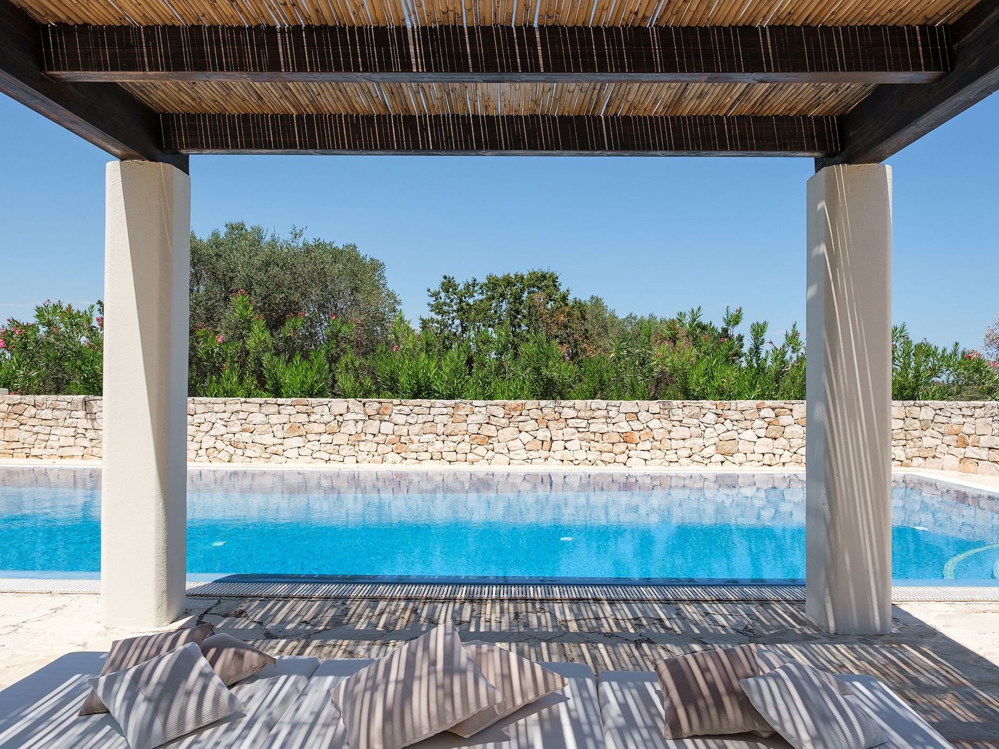 Mit Privatpool an der Adriaküste-Binnen