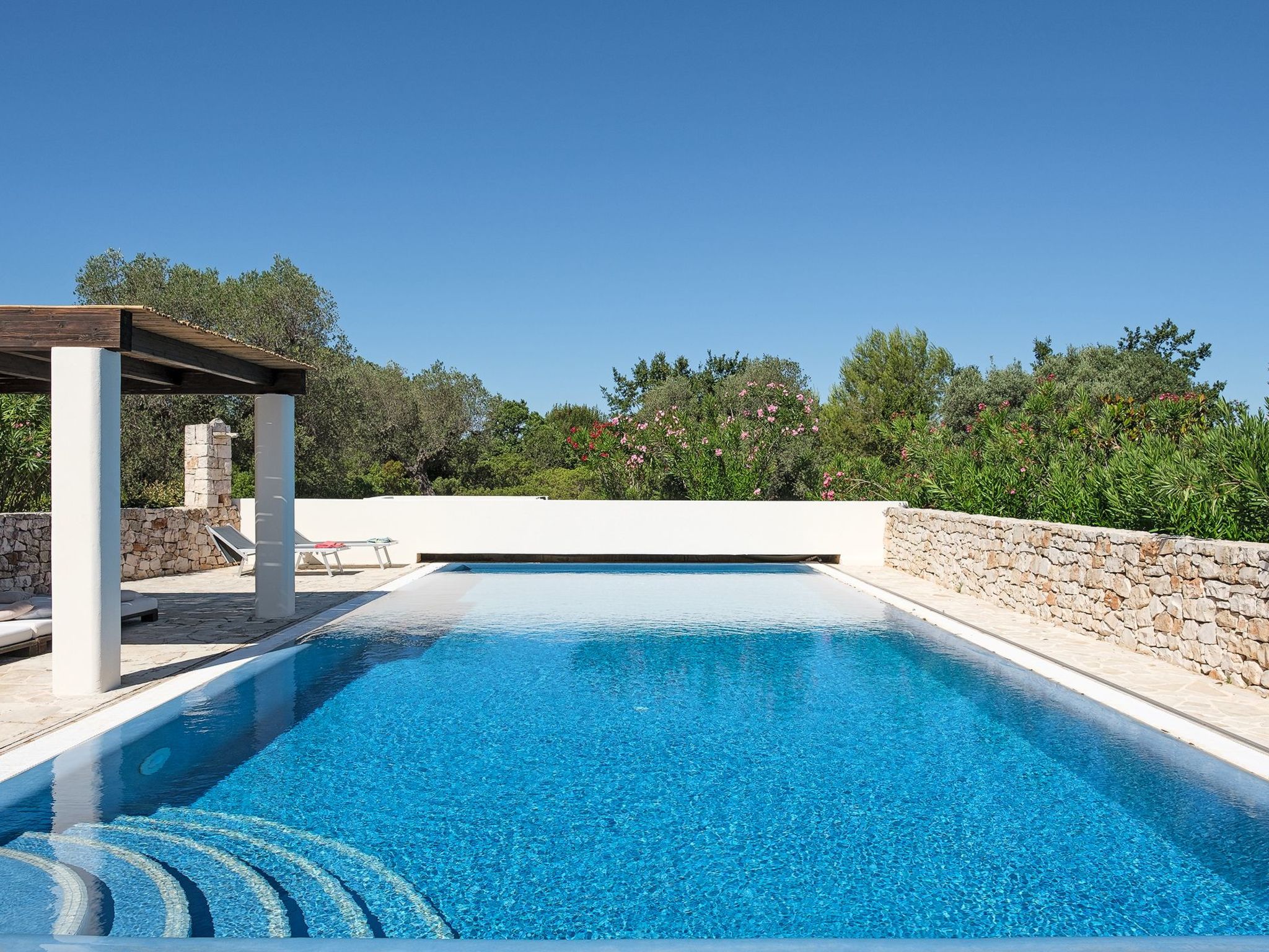 Mit Privatpool an der Adriaküste-Binnen