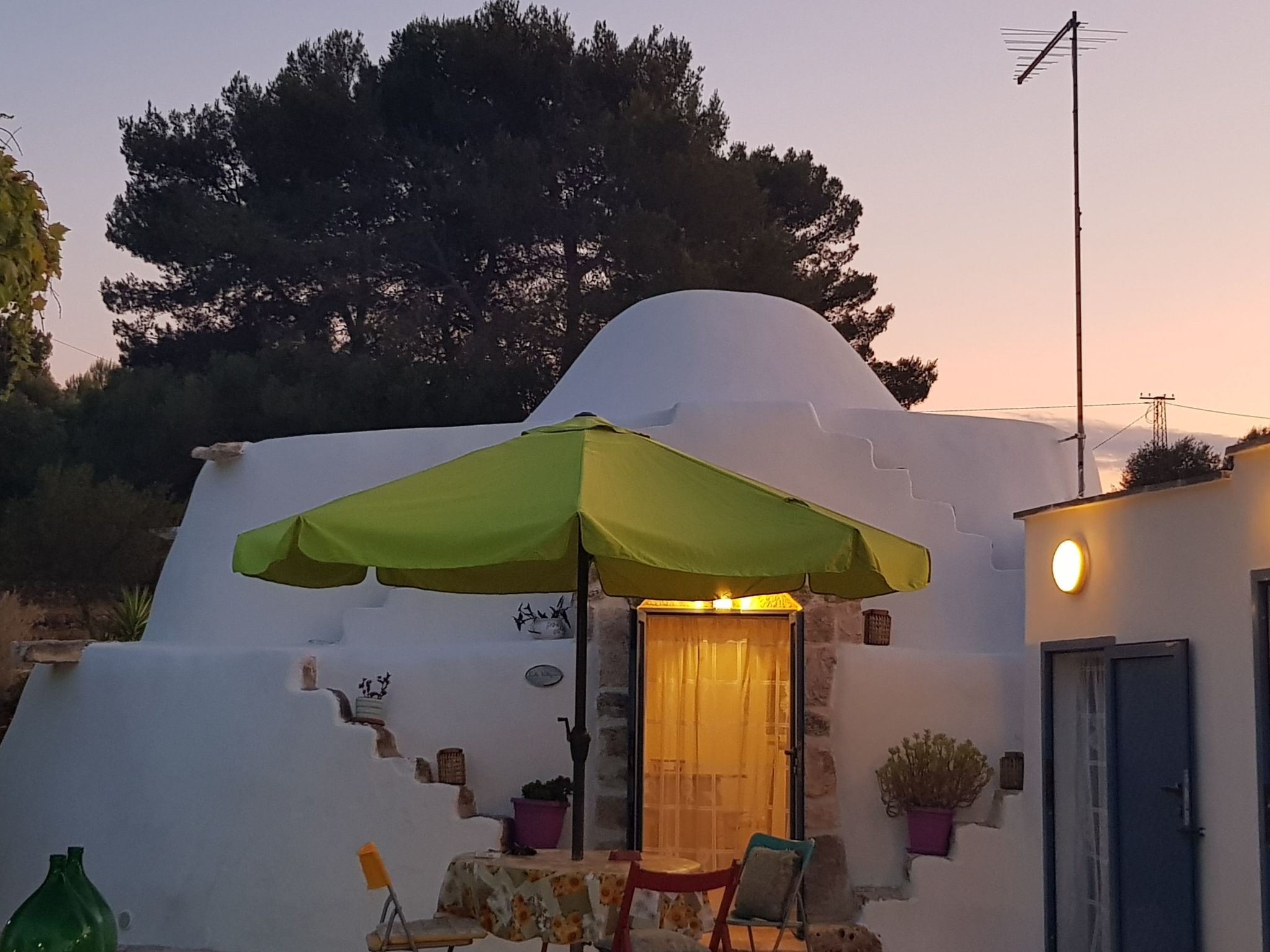Trullo 'Vallegna' mit privatem Garten und Grill-Inside