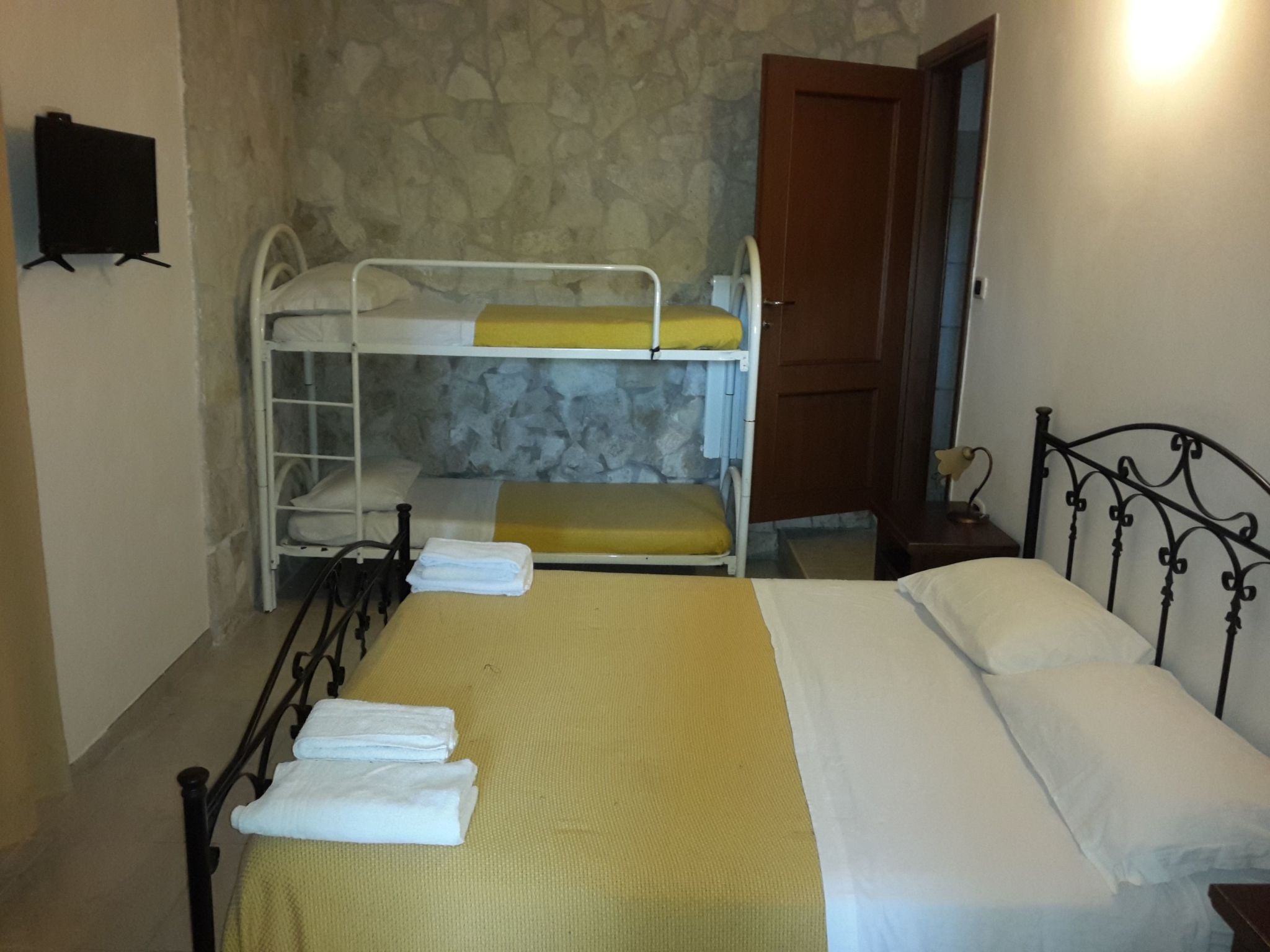 Casal del Borgo 3-Inside