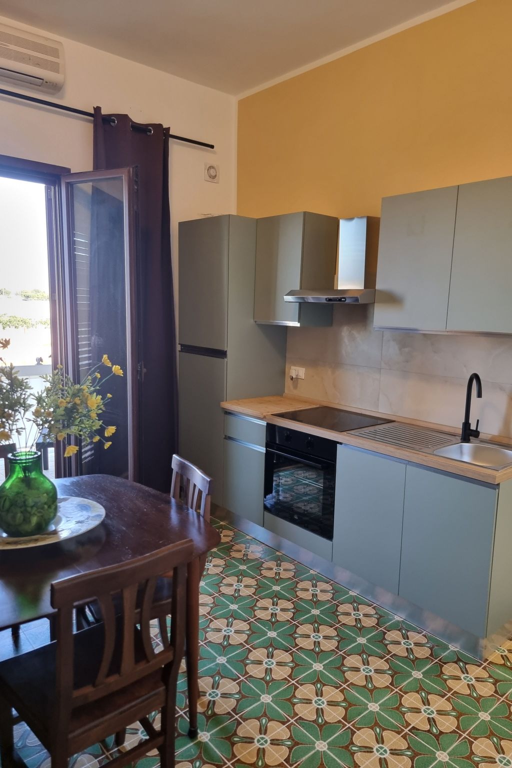 Wohnung Cala Pescatori ein paar Schritte vom Meer entfernt-Binnen