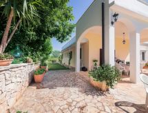 Sfeervol Trulli-huisje in Ostuni, 6 km van zee met zwembad - thumbnail 5