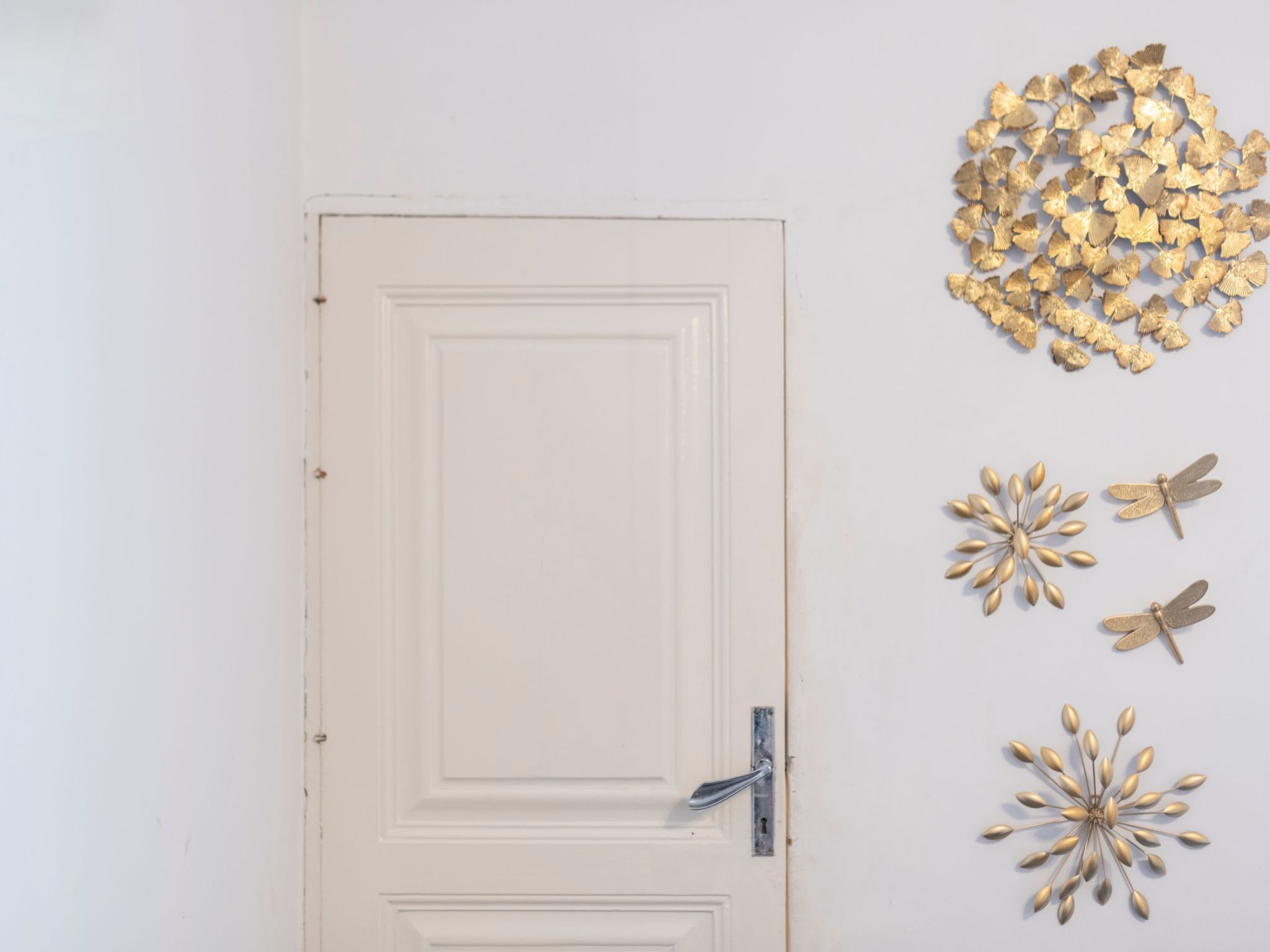 Oma Im Haus in der Mitte-Binnen