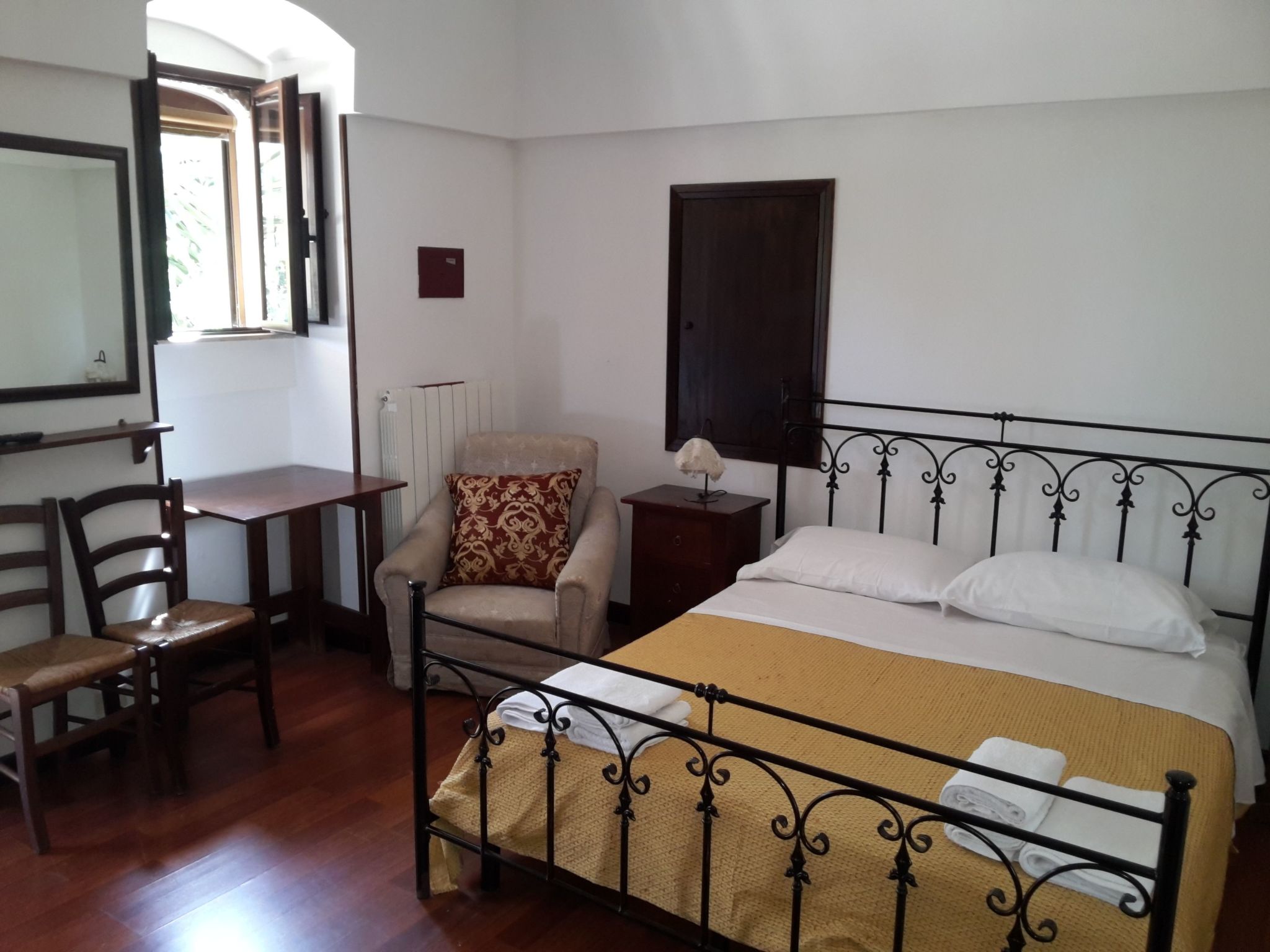 Casal del Borgo 4-Inside