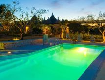 11 Trulli in Martina Franca mit privatem Pool