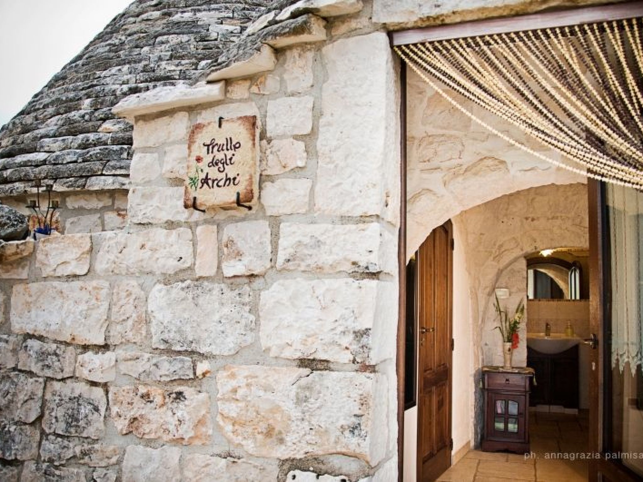 Trullo degli Archi, Entspannung und Essen und Wein-Image-tags.info