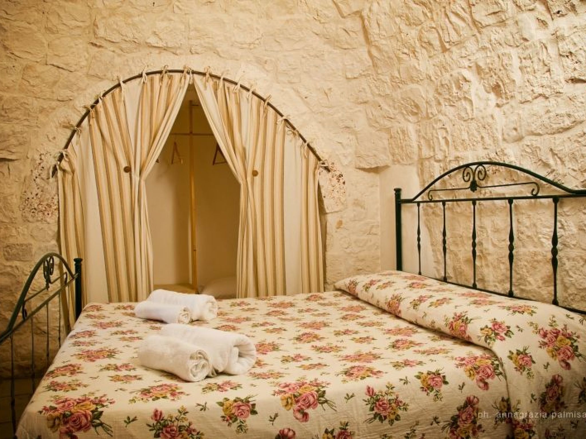 Trullo degli Archi, Entspannung und Essen und Wein-Image-tags.info