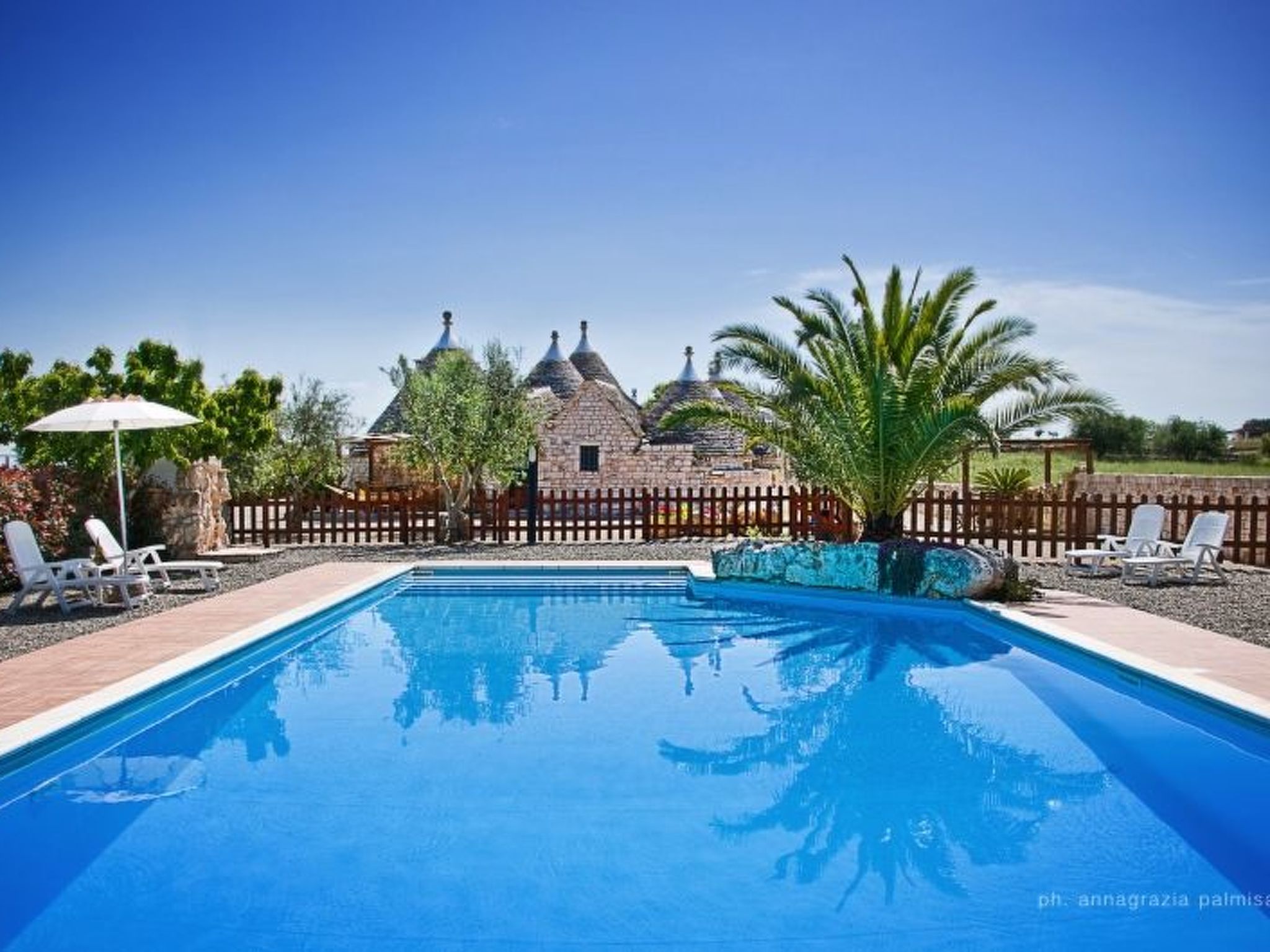 Trullo degli Archi, Entspannung und Essen und Wein-Buiten