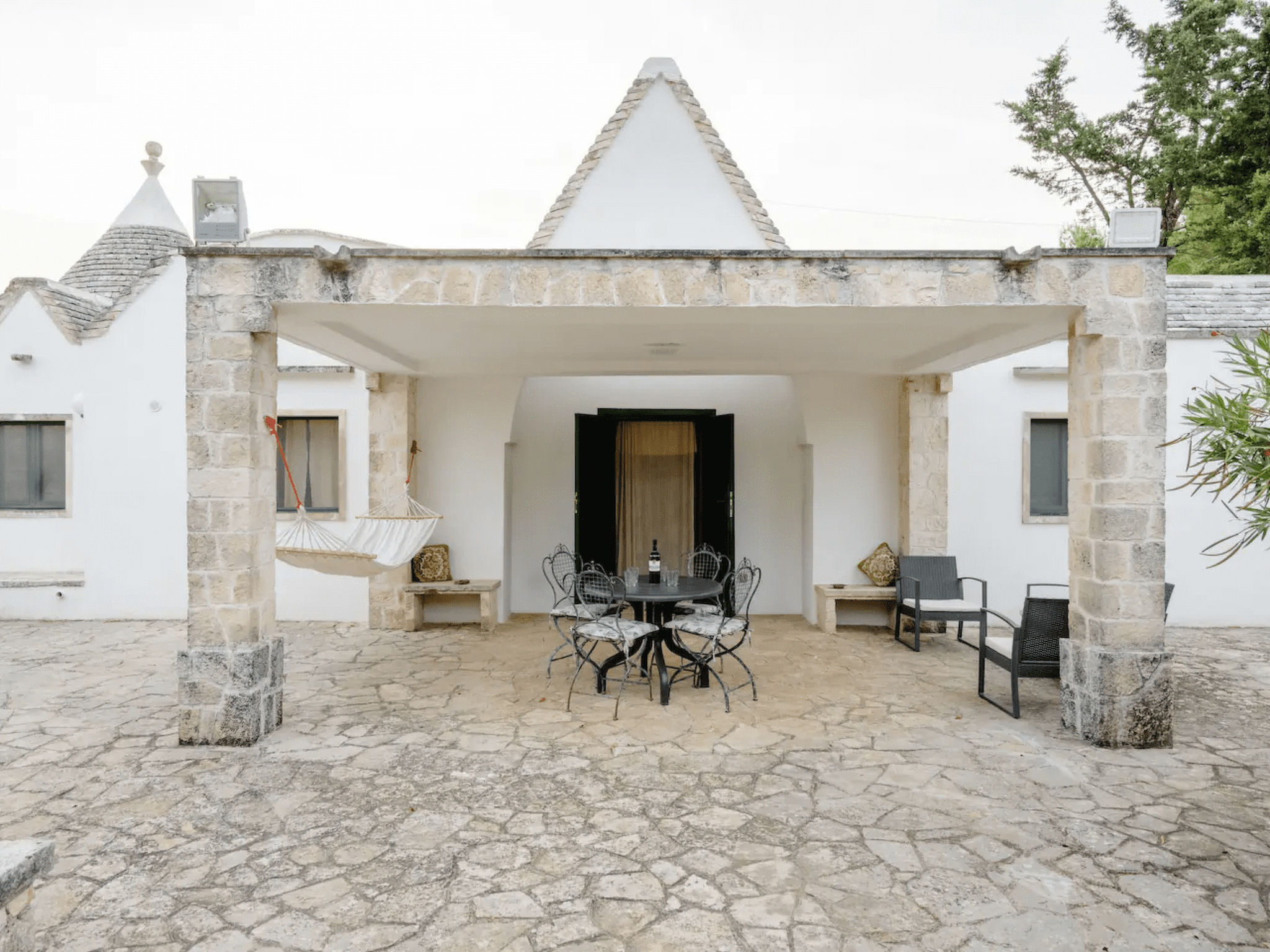 Anwesen mit privatem Garten und Grill-Dedans