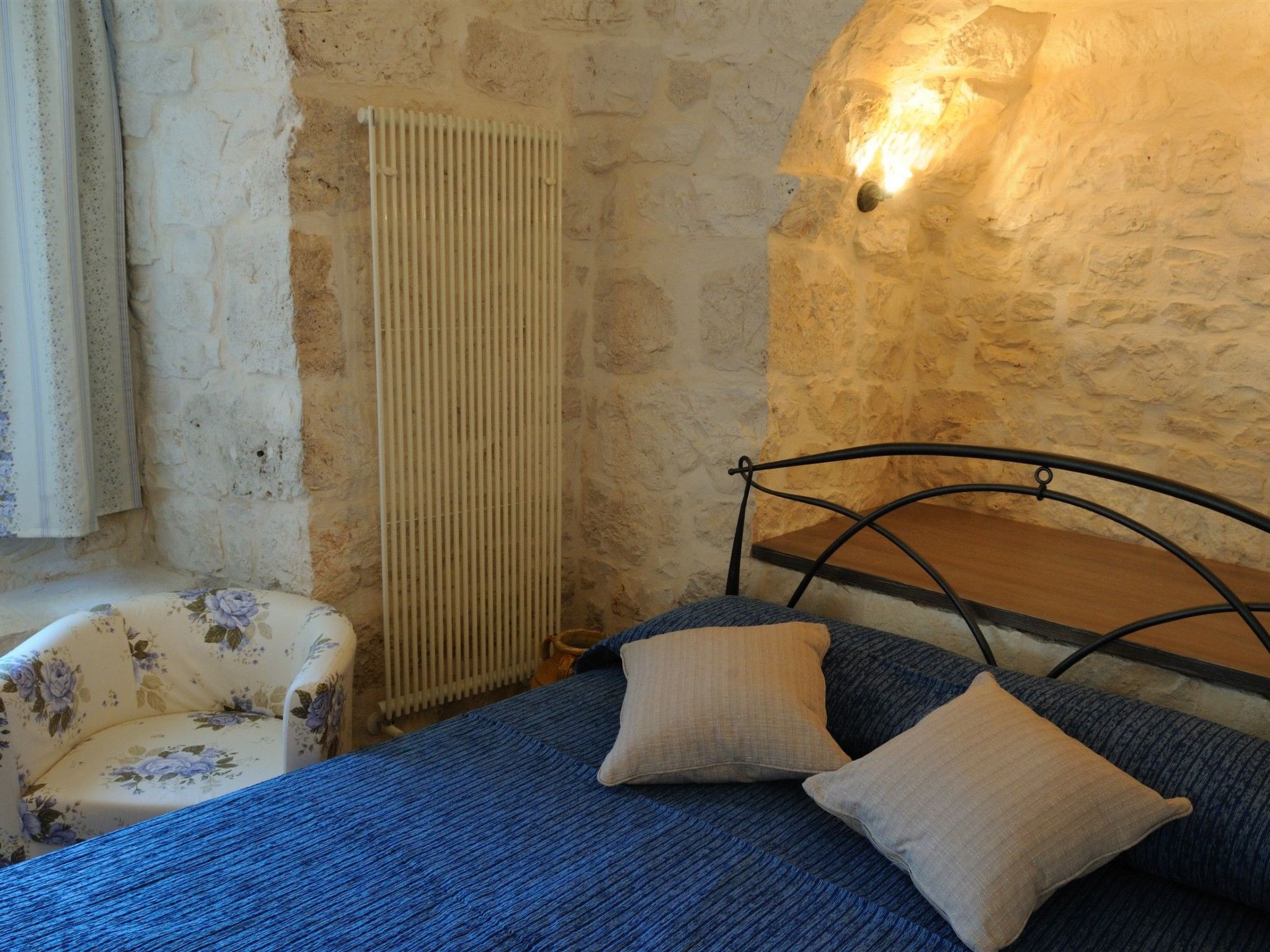 Neuer fabelhafter Trullo mit privatem Pool-Binnen