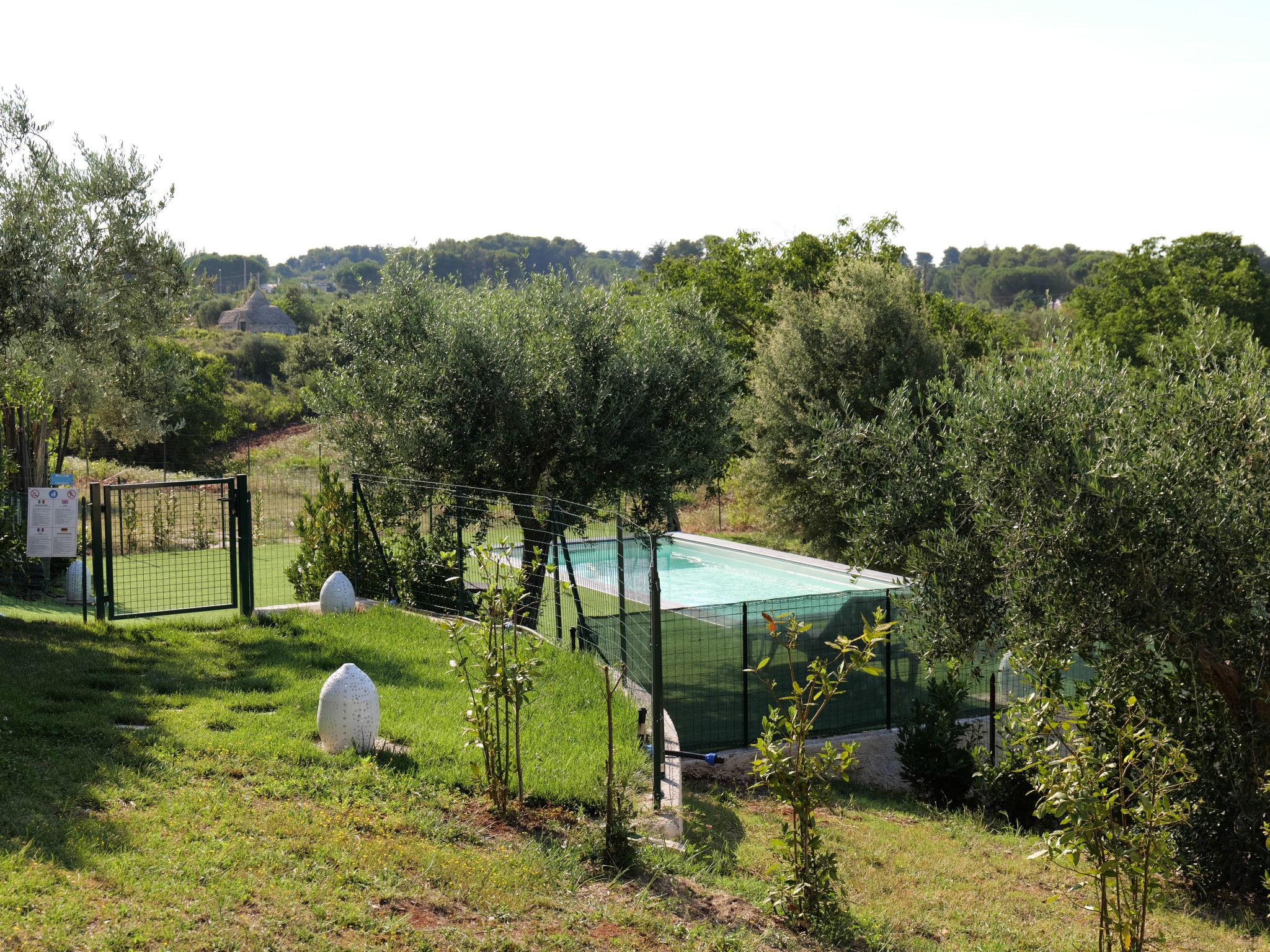 Neuer fabelhafter Trullo mit privatem Pool-Binnen