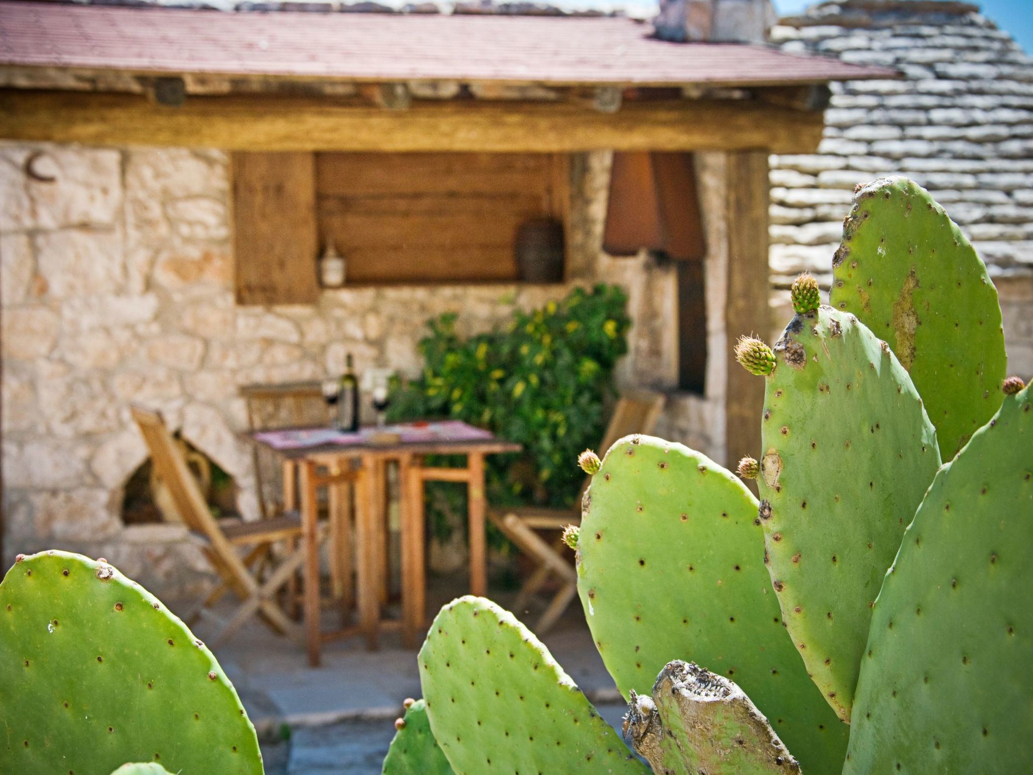 Kirschbaum Trullo, Entspannung und Essen und Wein