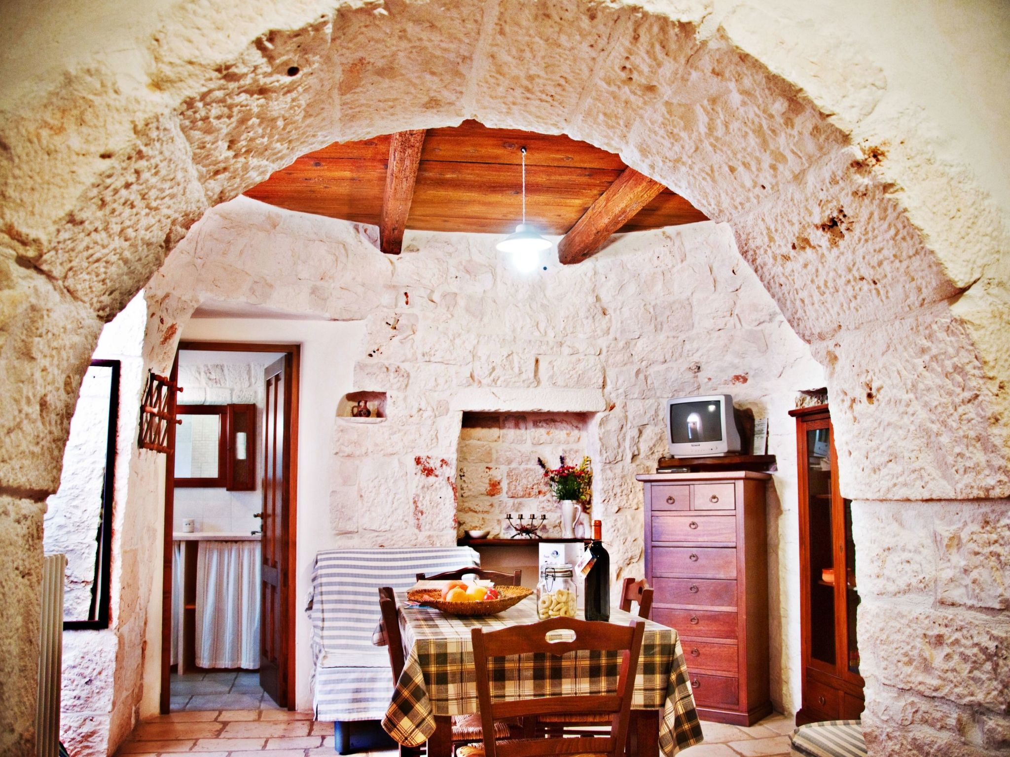 Kirschbaum Trullo, Entspannung und Essen und Wein-Binnen