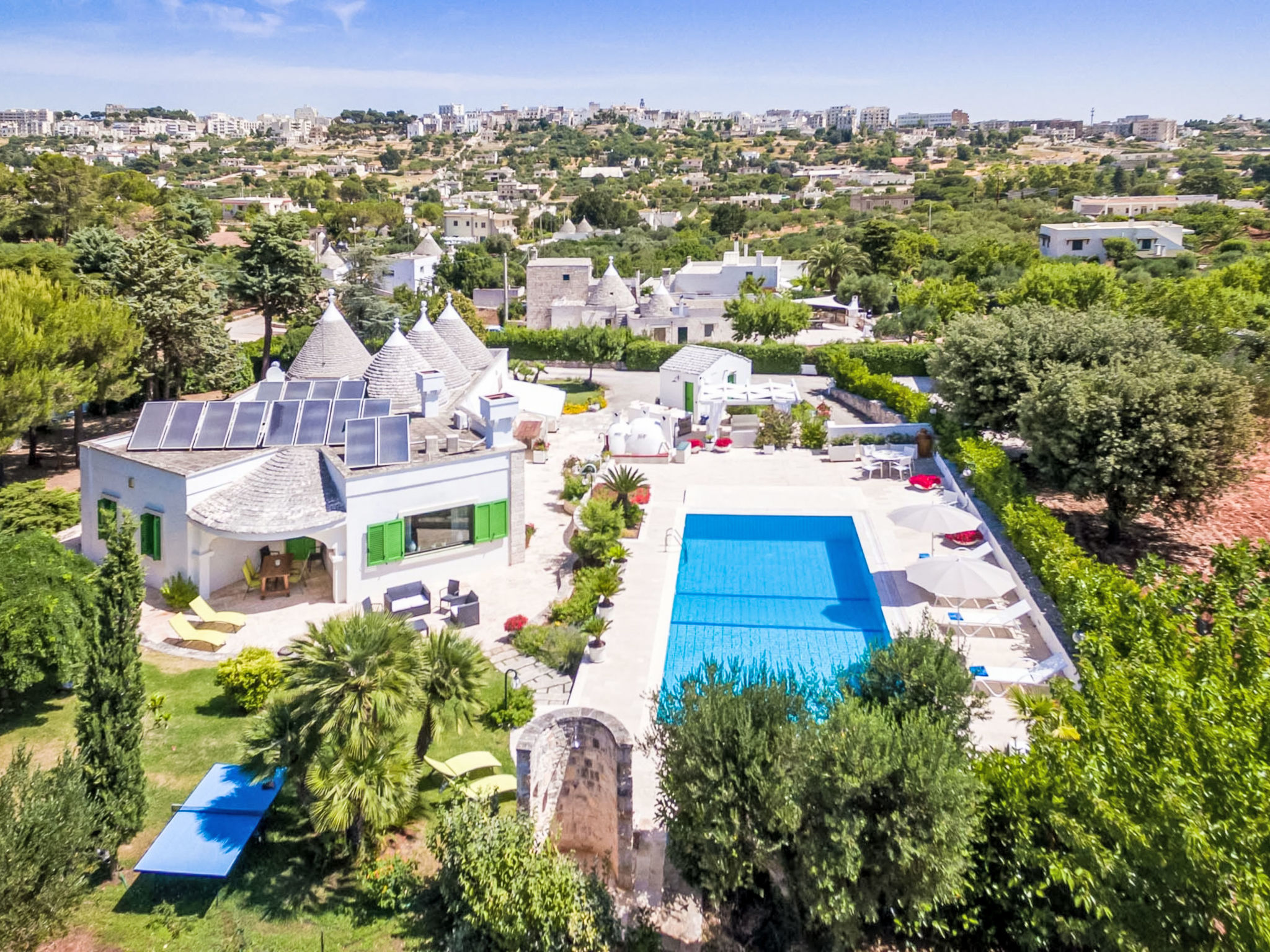 Trulli Dei Pini - Draußen