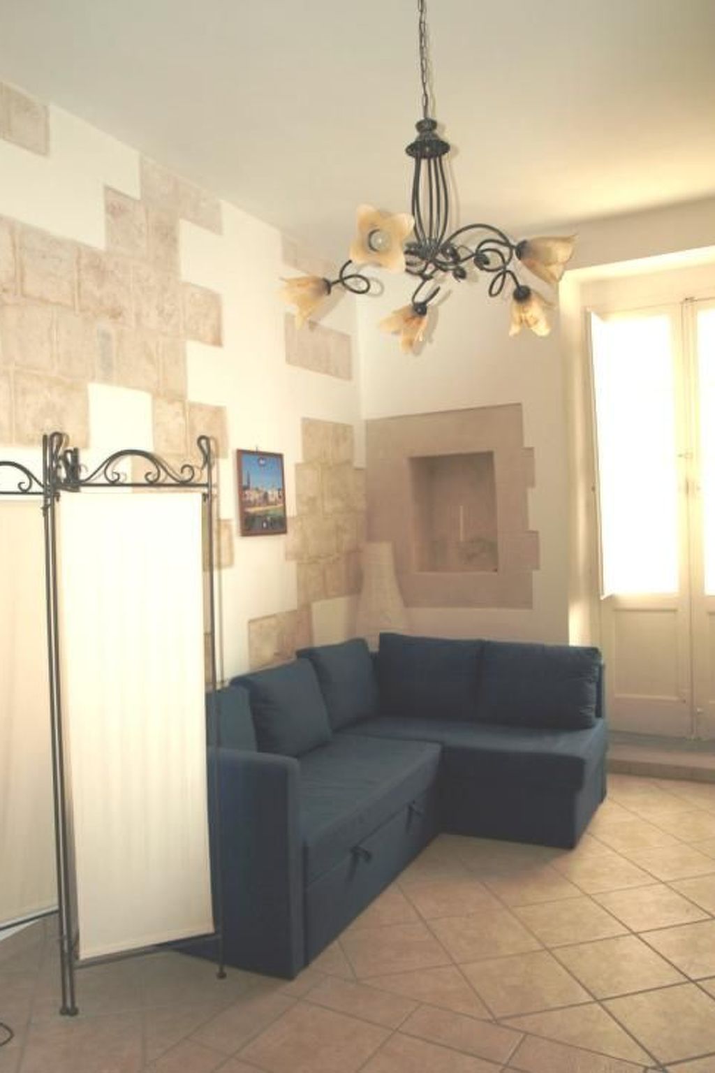Haus im historischen Zentrum — Living Room (5 of 16)