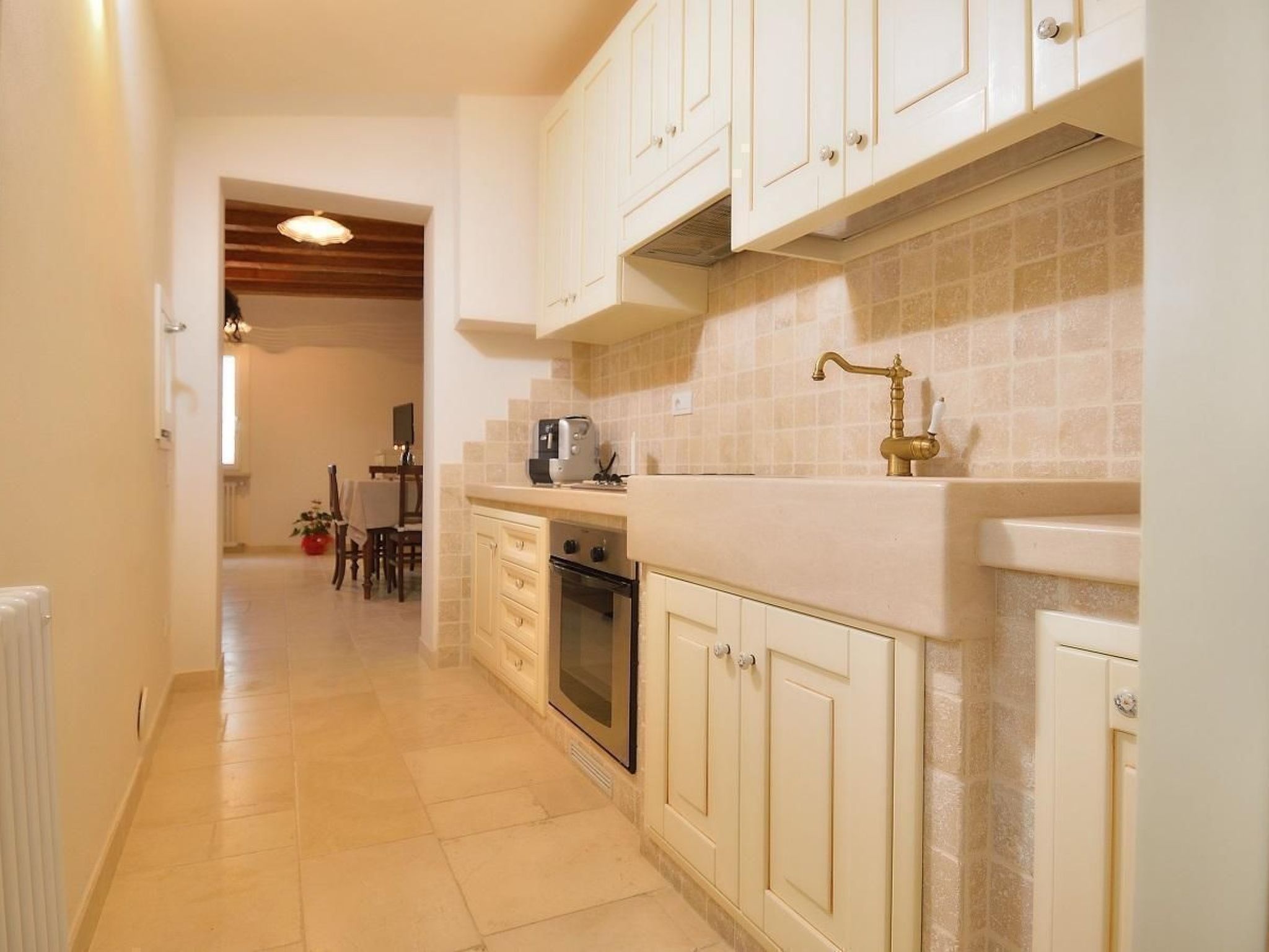 'Dimora Leoci 2 — Kitchen / Dining Room (5 of 16)