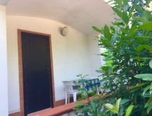 Vrijstaande bungalow met eigen tuin vlakbij het strand van Vieste - thumbnail 5