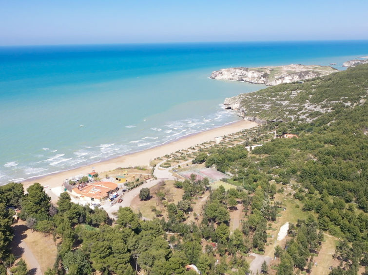 Peschici accommodation city breaks for rent in Peschici apartments to rent in Peschici holiday homes to rent in Peschici
