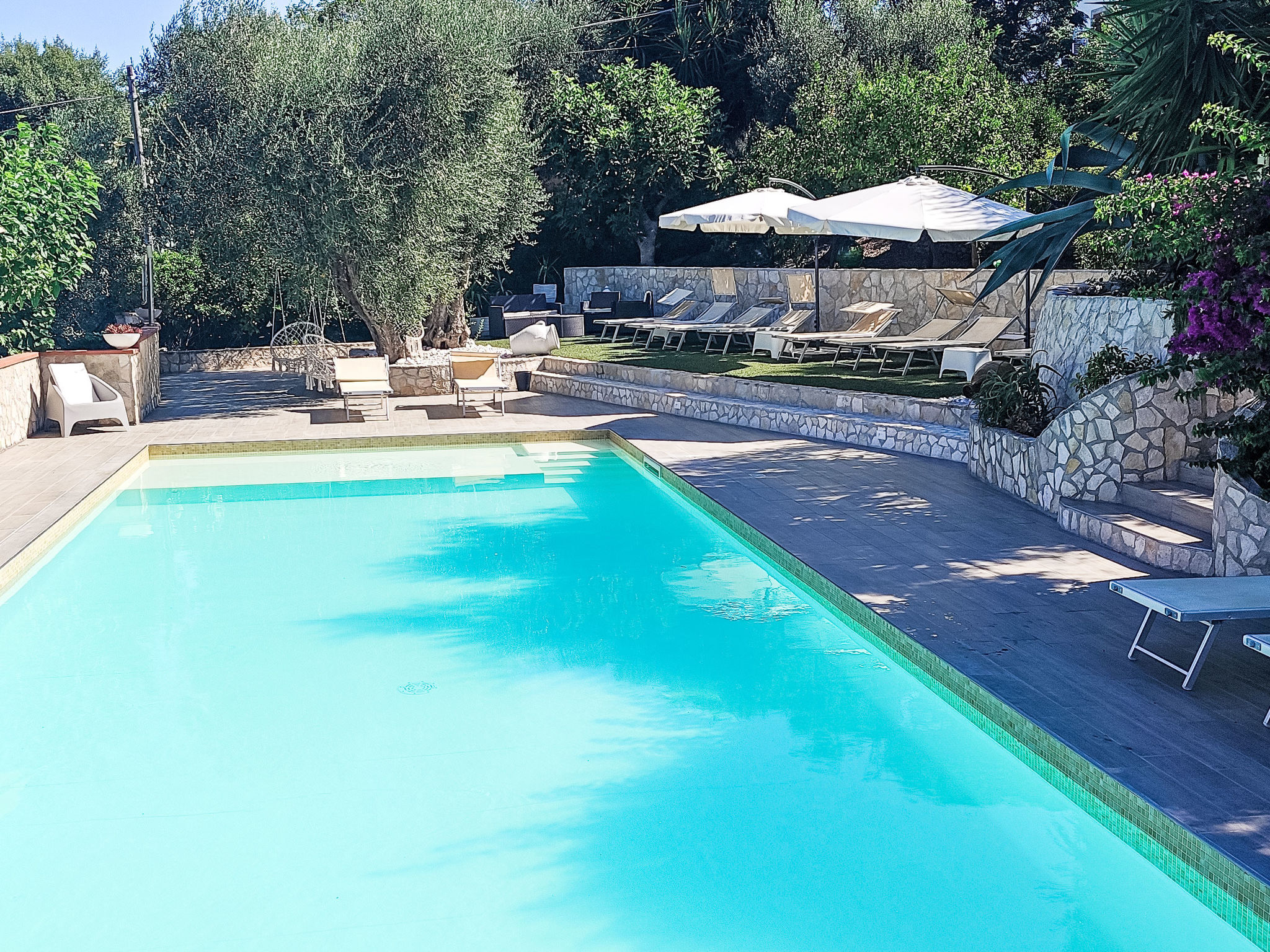 Quadrilocale in villa con piscina - Outside